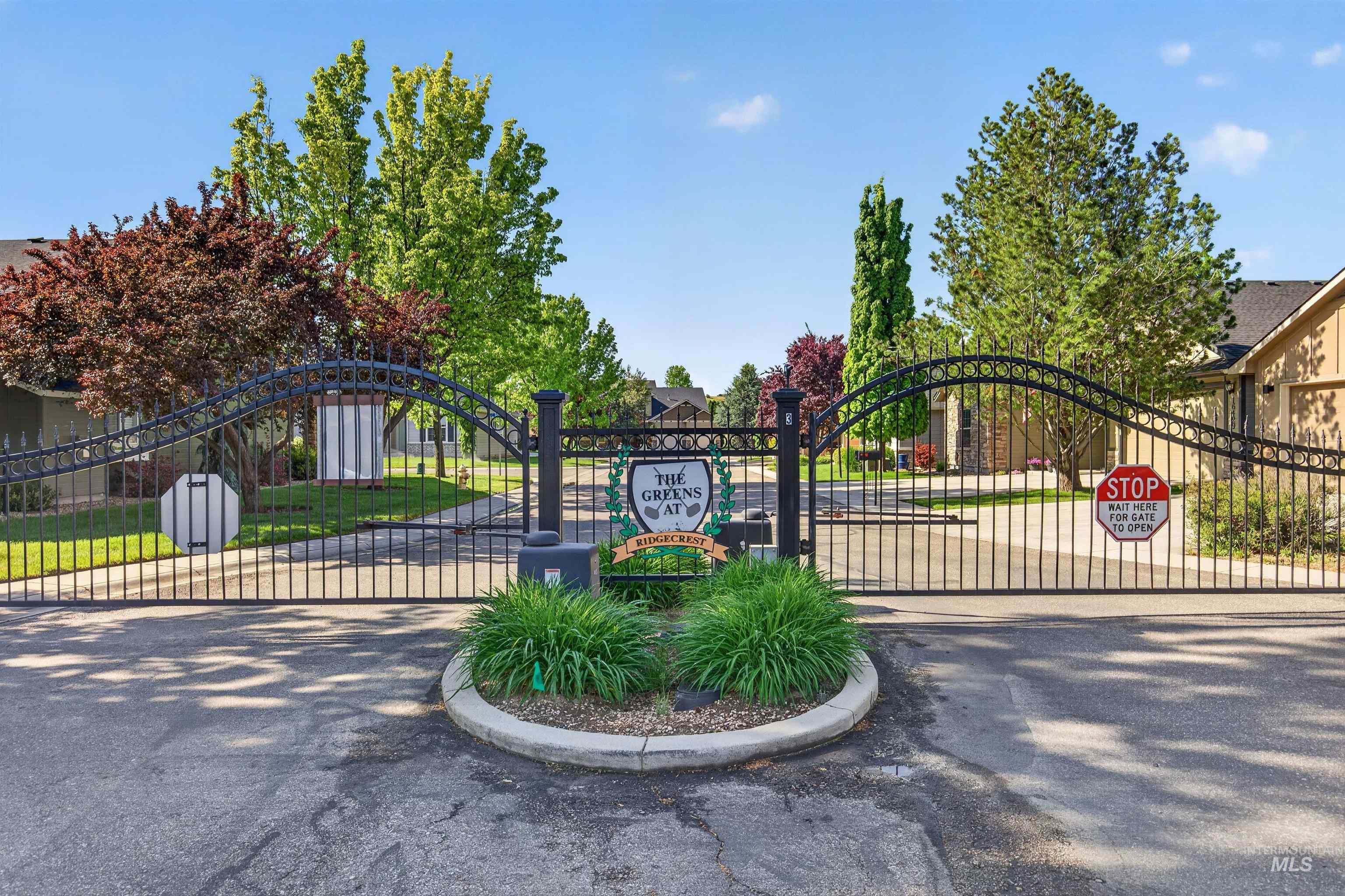 6914 E Greens Drive, Nampa, Idaho 83687, 3 Bedrooms, 2 Bathrooms, Residential For Sale, Price $389,900, 98986976