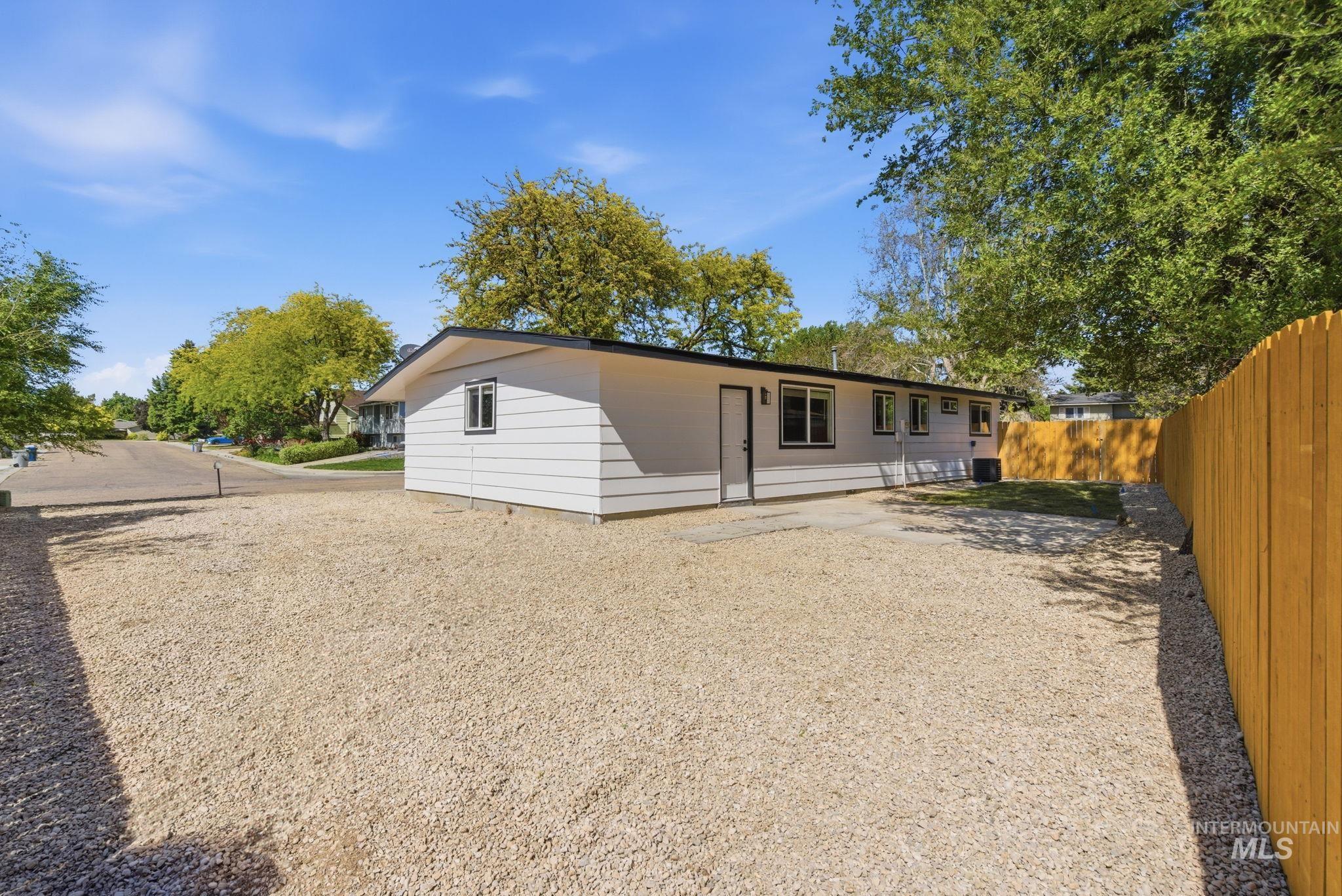 803 Smith Ave, Nampa, Idaho 83651, 3 Bedrooms, 1 Bathroom, Residential For Sale, Price $339,990, 98986979