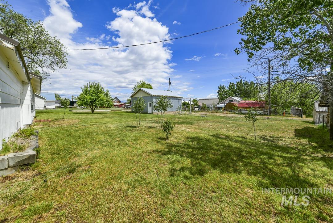 40 N 5th Street, Cambridge, Idaho 83610, 3 Bedrooms, 1.5 Bathrooms, Residential For Sale, Price $279,900, 98986981