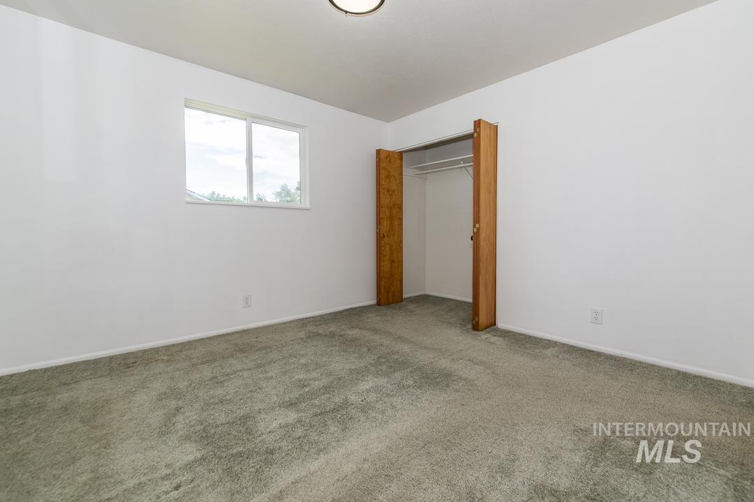 40 N 5th Street, Cambridge, Idaho 83610, 3 Bedrooms, 1.5 Bathrooms, Residential For Sale, Price $279,900, 98986981