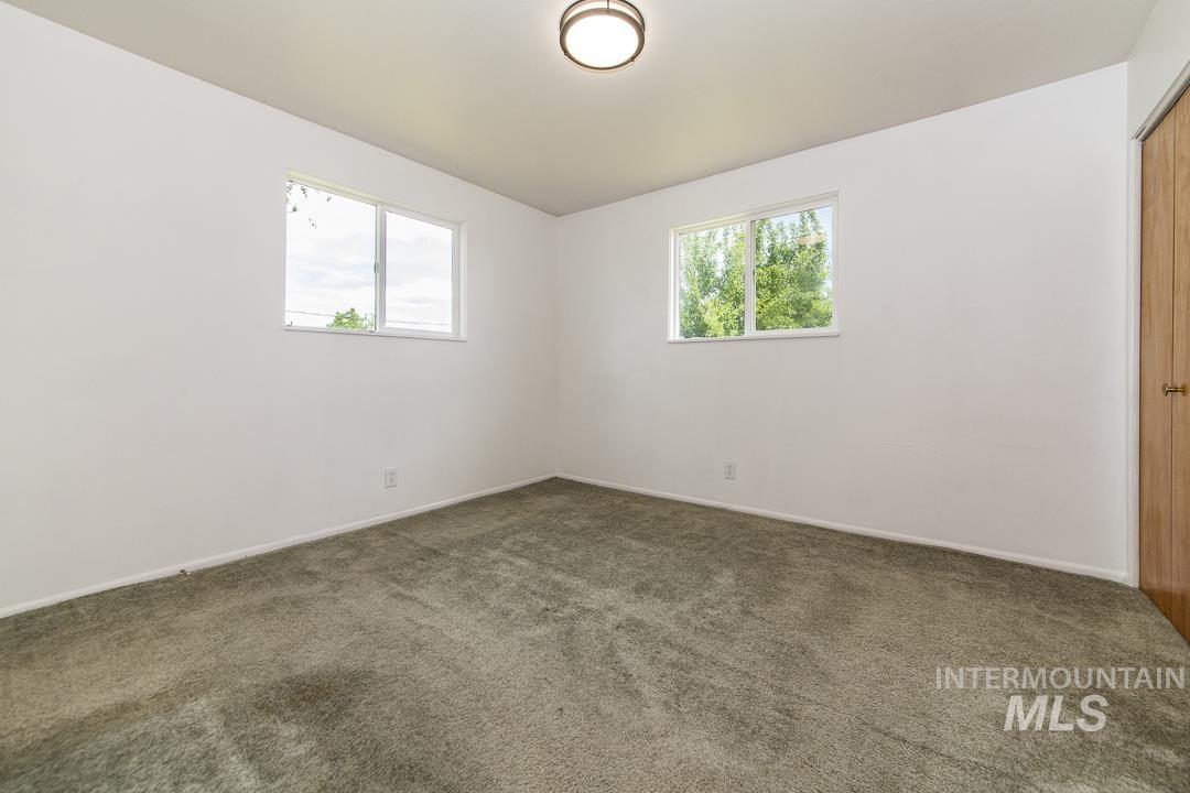 40 N 5th Street, Cambridge, Idaho 83610, 3 Bedrooms, 1.5 Bathrooms, Residential For Sale, Price $279,900, 98986981