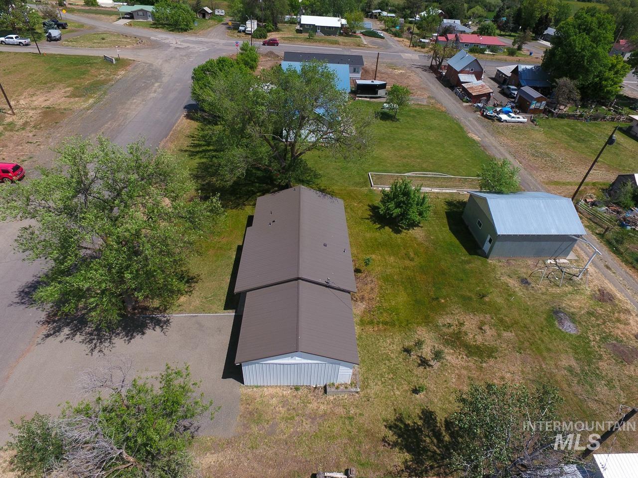 40 N 5th Street, Cambridge, Idaho 83610, 3 Bedrooms, 1.5 Bathrooms, Residential For Sale, Price $279,900, 98986981