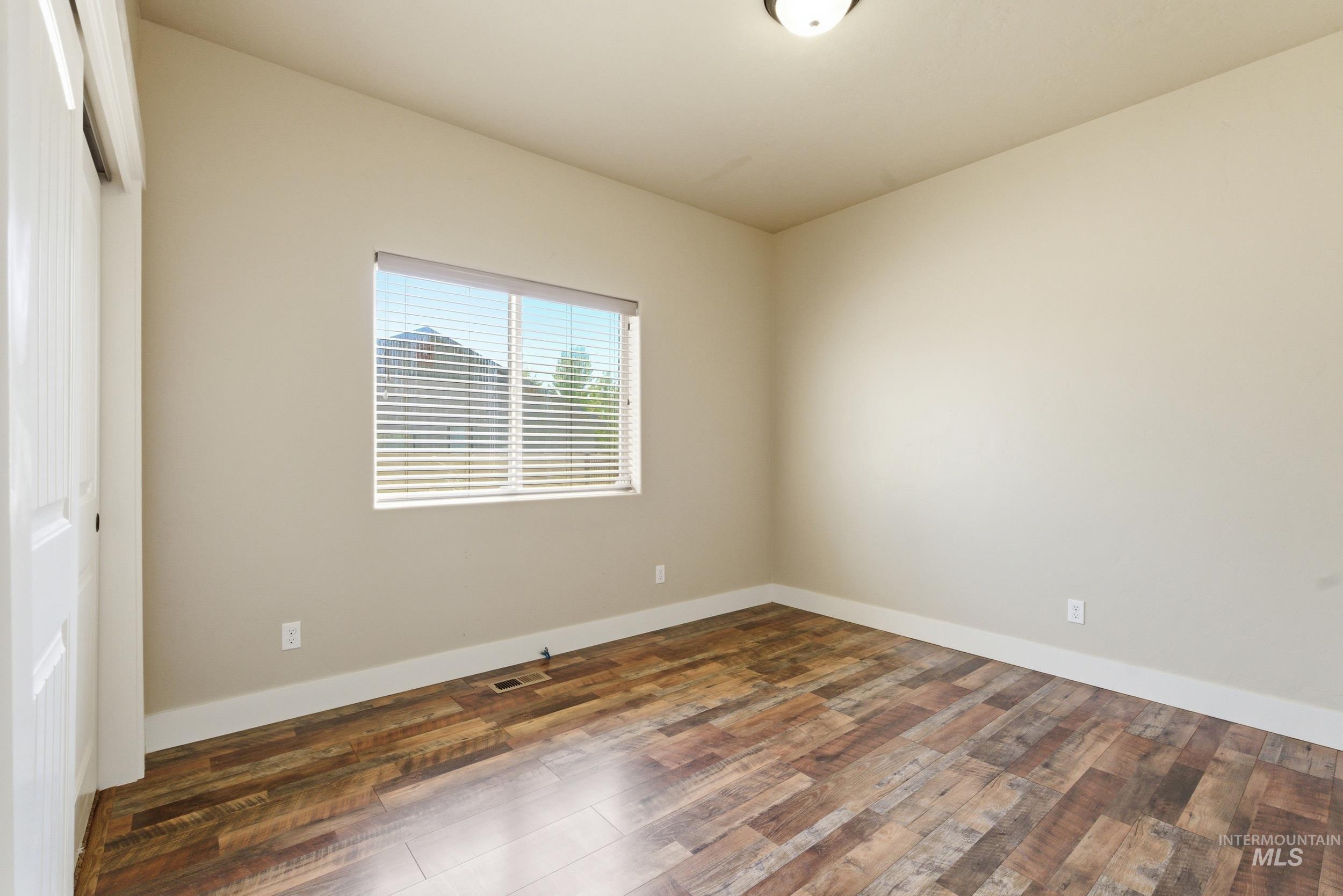 287 W Hidden Meadow Way, Middleton, Idaho 83644-5711, 3 Bedrooms, 2.5 Bathrooms, Residential For Sale, Price $799,900, 98986982