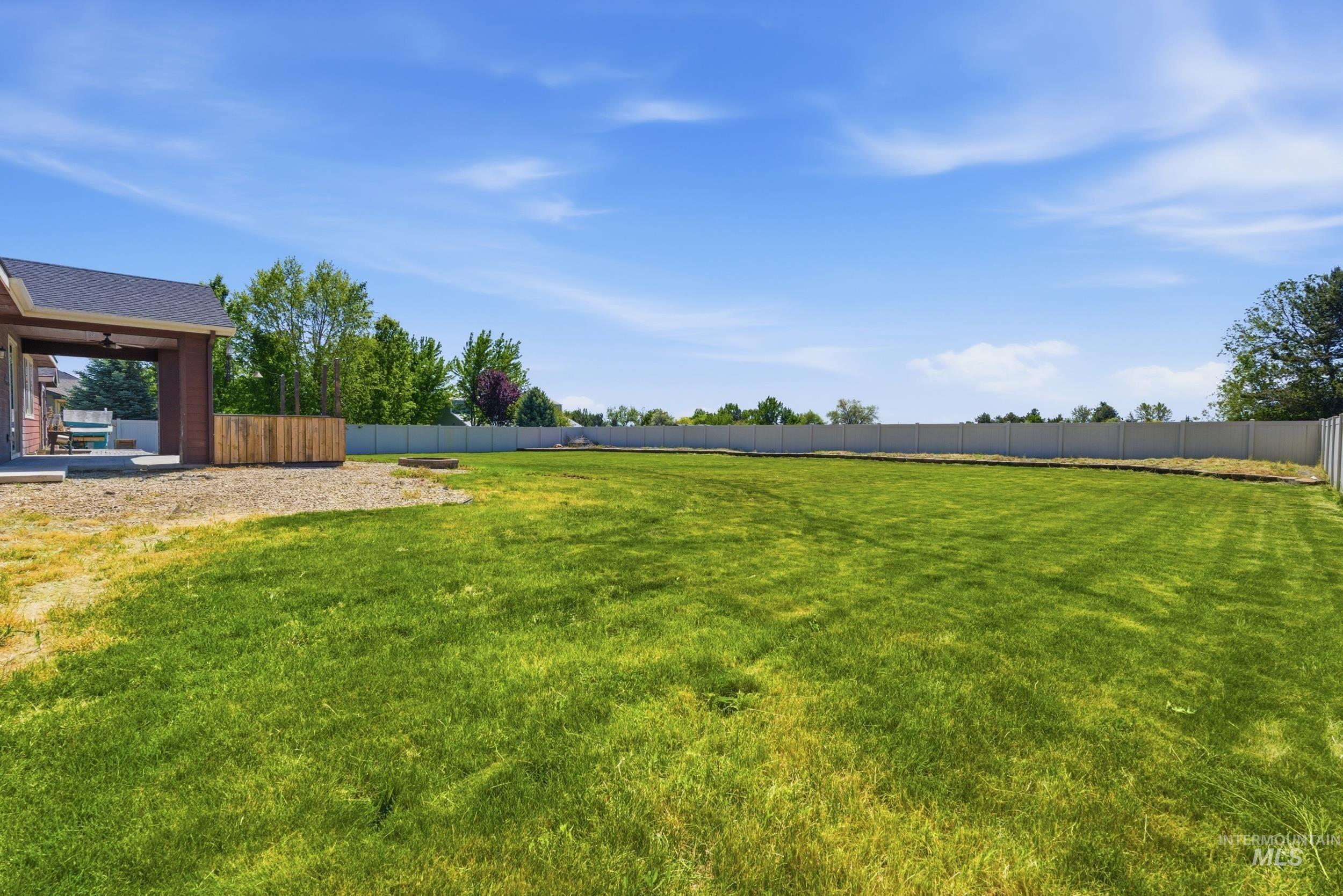 287 W Hidden Meadow Way, Middleton, Idaho 83644-5711, 3 Bedrooms, 2.5 Bathrooms, Residential For Sale, Price $799,900, 98986982