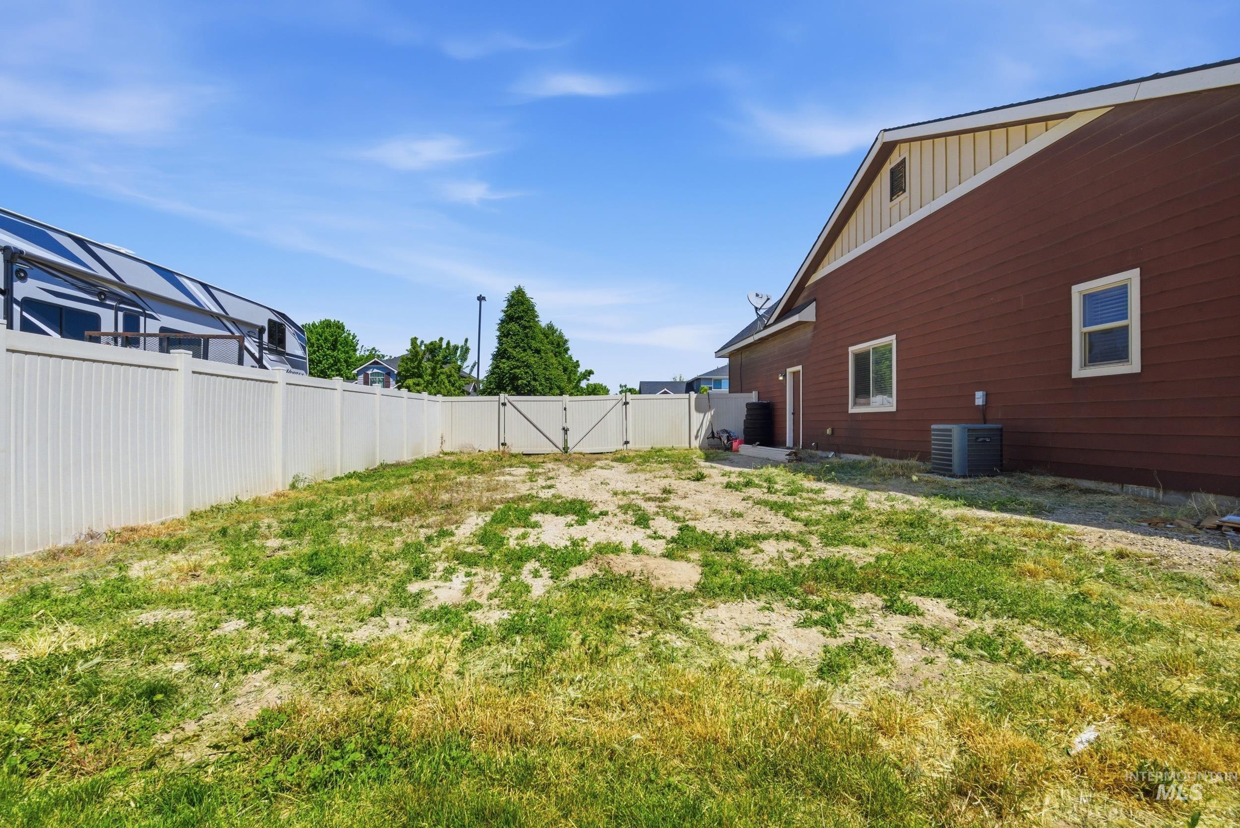 287 W Hidden Meadow Way, Middleton, Idaho 83644-5711, 3 Bedrooms, 2.5 Bathrooms, Residential For Sale, Price $799,900, 98986982