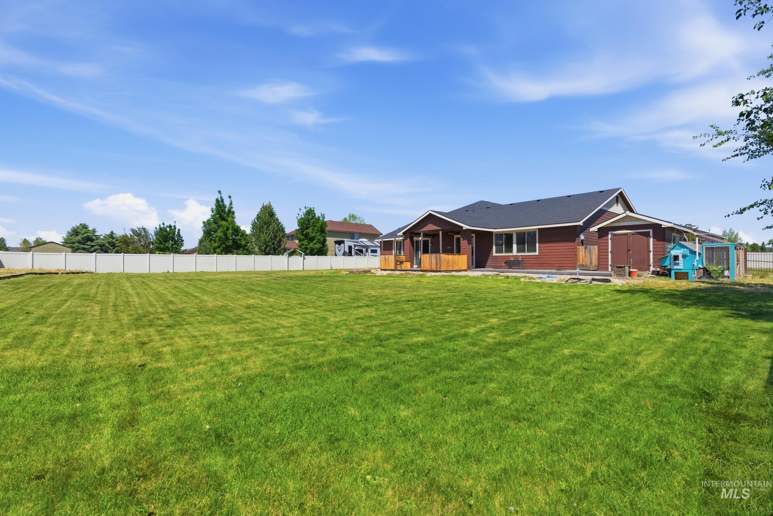 287 W Hidden Meadow Way, Middleton, Idaho 83644-5711, 3 Bedrooms, 2.5 Bathrooms, Residential For Sale, Price $799,900, 98986982