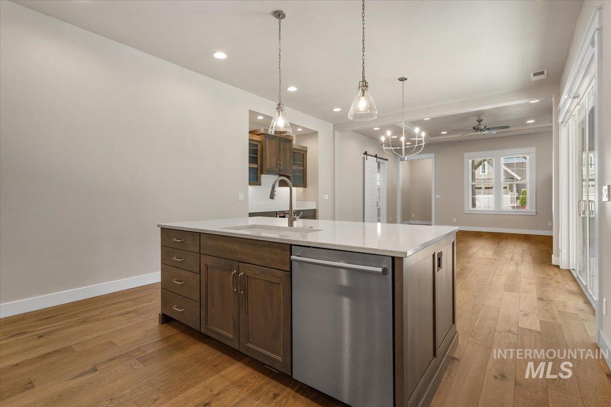 3477 E Kalinga Ln, Meridian, Idaho 83642, 2 Bedrooms, 2 Bathrooms, Residential For Sale, Price $569,900, 98986987