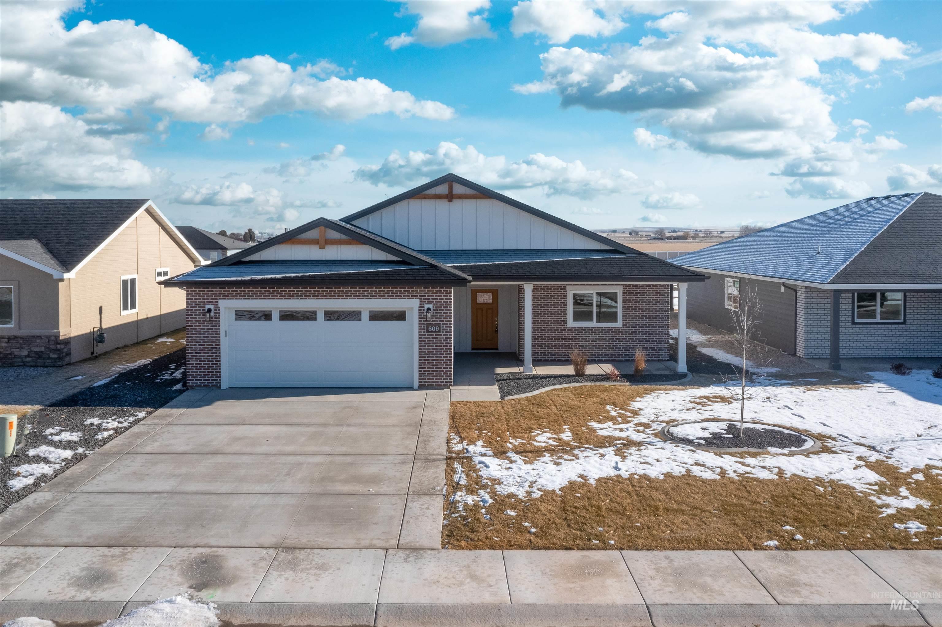 609 Cheri Court, Kimberly, Idaho 83341, 3 Bedrooms, 2 Bathrooms, Residential For Sale, Price $429,900, 98986988