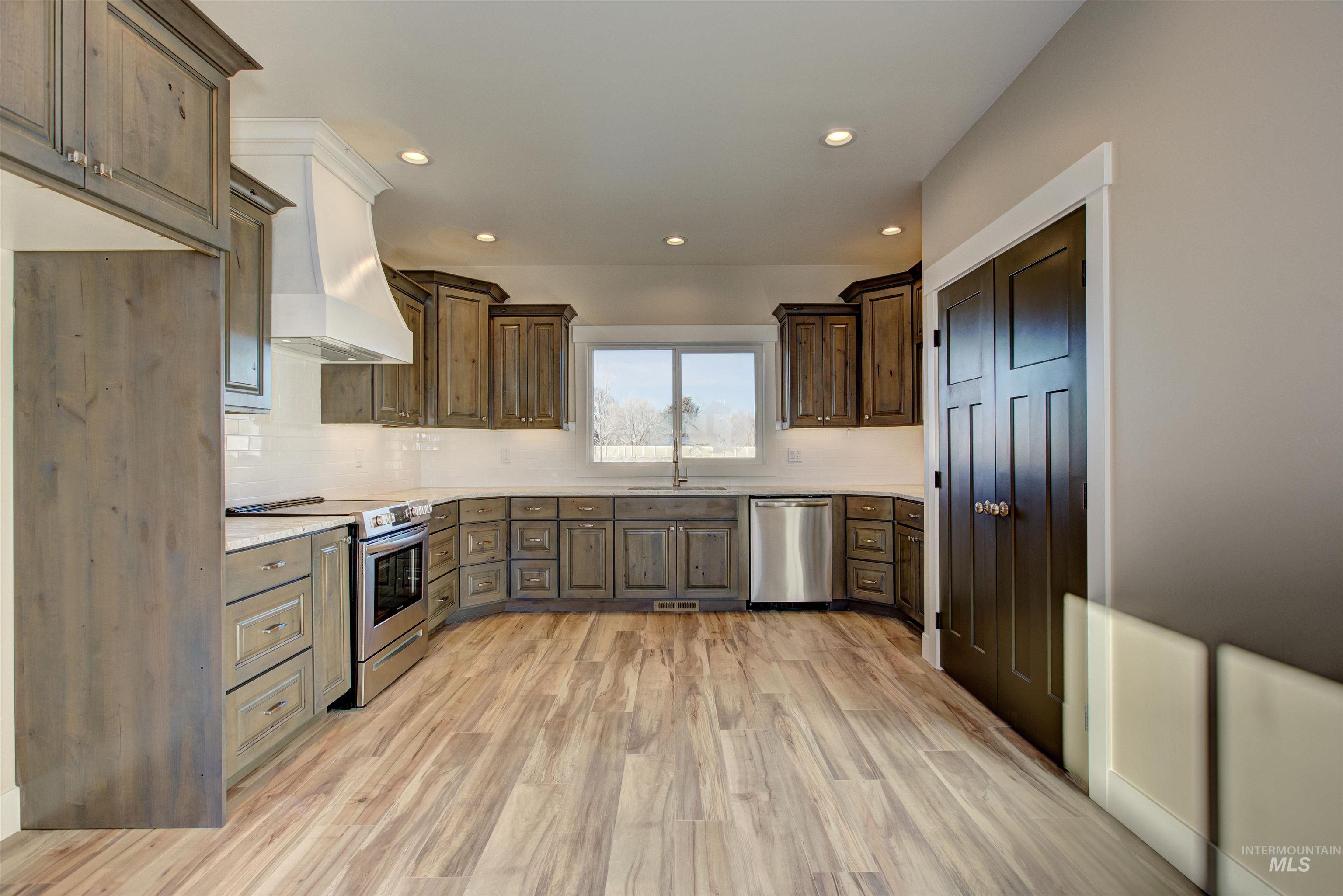 609 Cheri Court, Kimberly, Idaho 83341, 3 Bedrooms, 2 Bathrooms, Residential For Sale, Price $429,900, 98986988