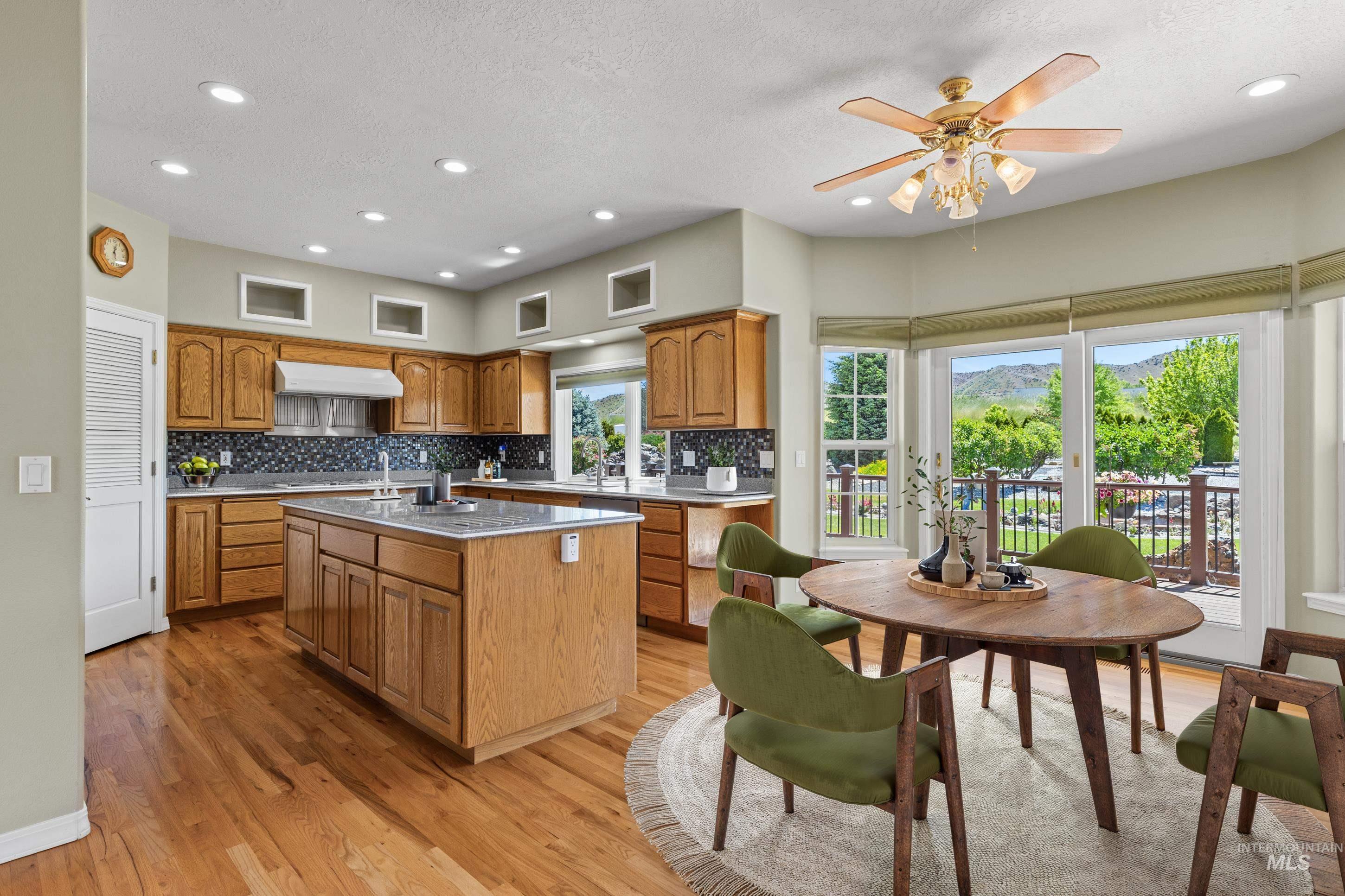 3060 Windfall Cir, Emmett, Idaho 83617-9098, 4 Bedrooms, 3 Bathrooms, Residential For Sale, Price $1,125,000, 98986991