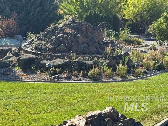 3060 Windfall Cir, Emmett, Idaho 83617, 4 Bedrooms, 3 Bathrooms, Residential For Sale, Price $1,075,000, 98986991