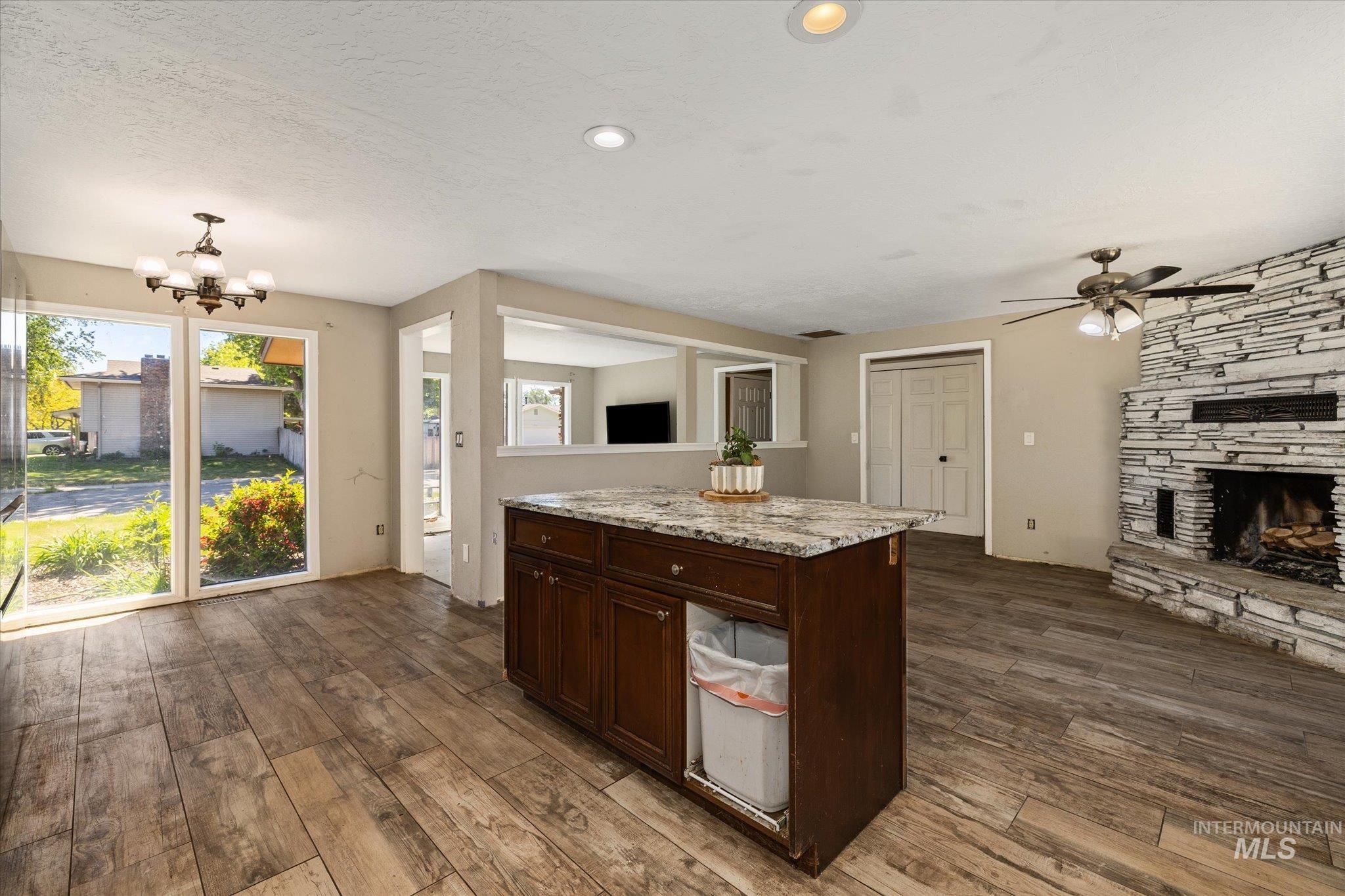 3829 S Constitution Way, Boise, Idaho 83706, 3 Bedrooms, 2 Bathrooms, Residential For Sale, Price $439,900, 98986995