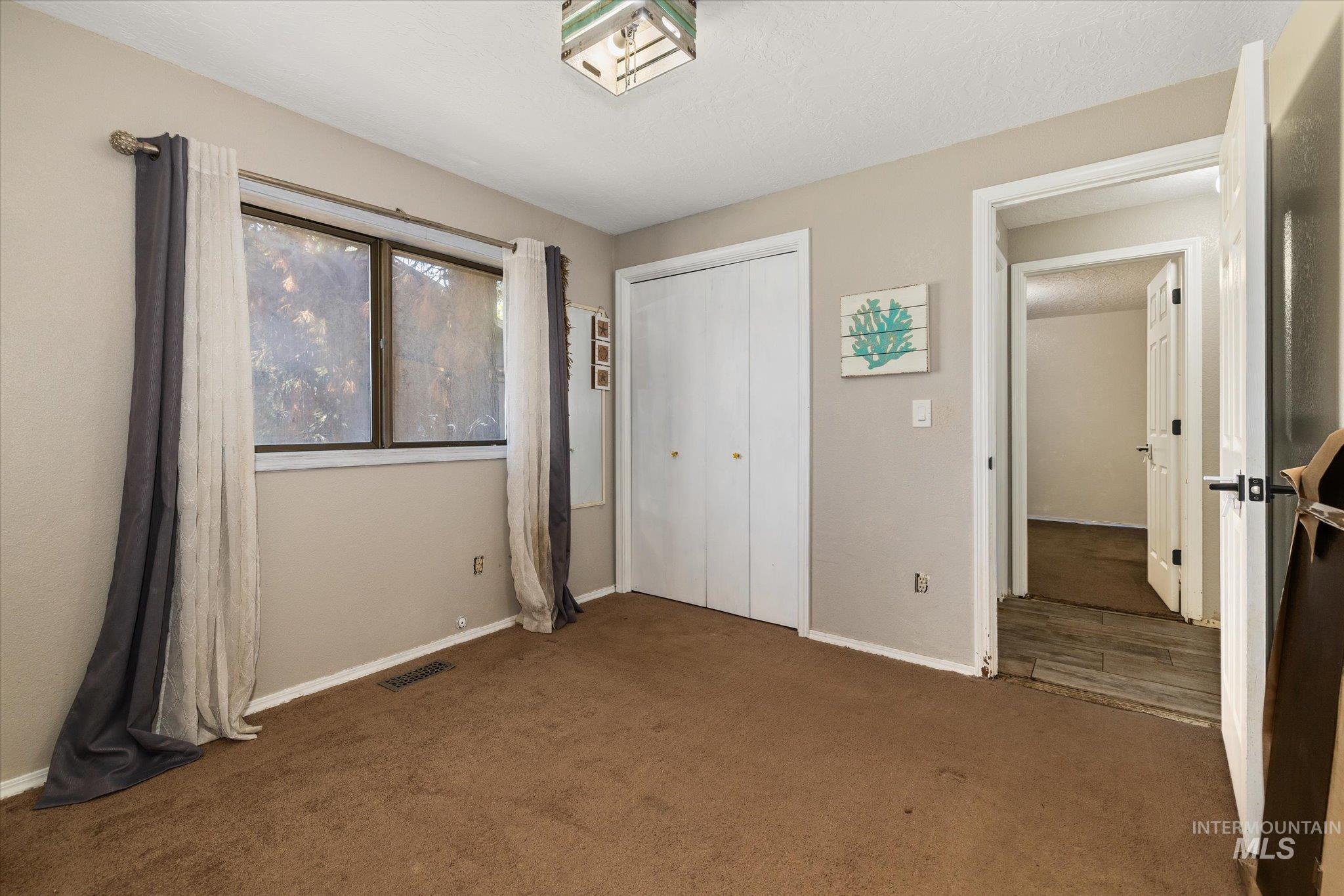 3829 S Constitution Way, Boise, Idaho 83706, 3 Bedrooms, 2 Bathrooms, Residential For Sale, Price $439,900, 98986995