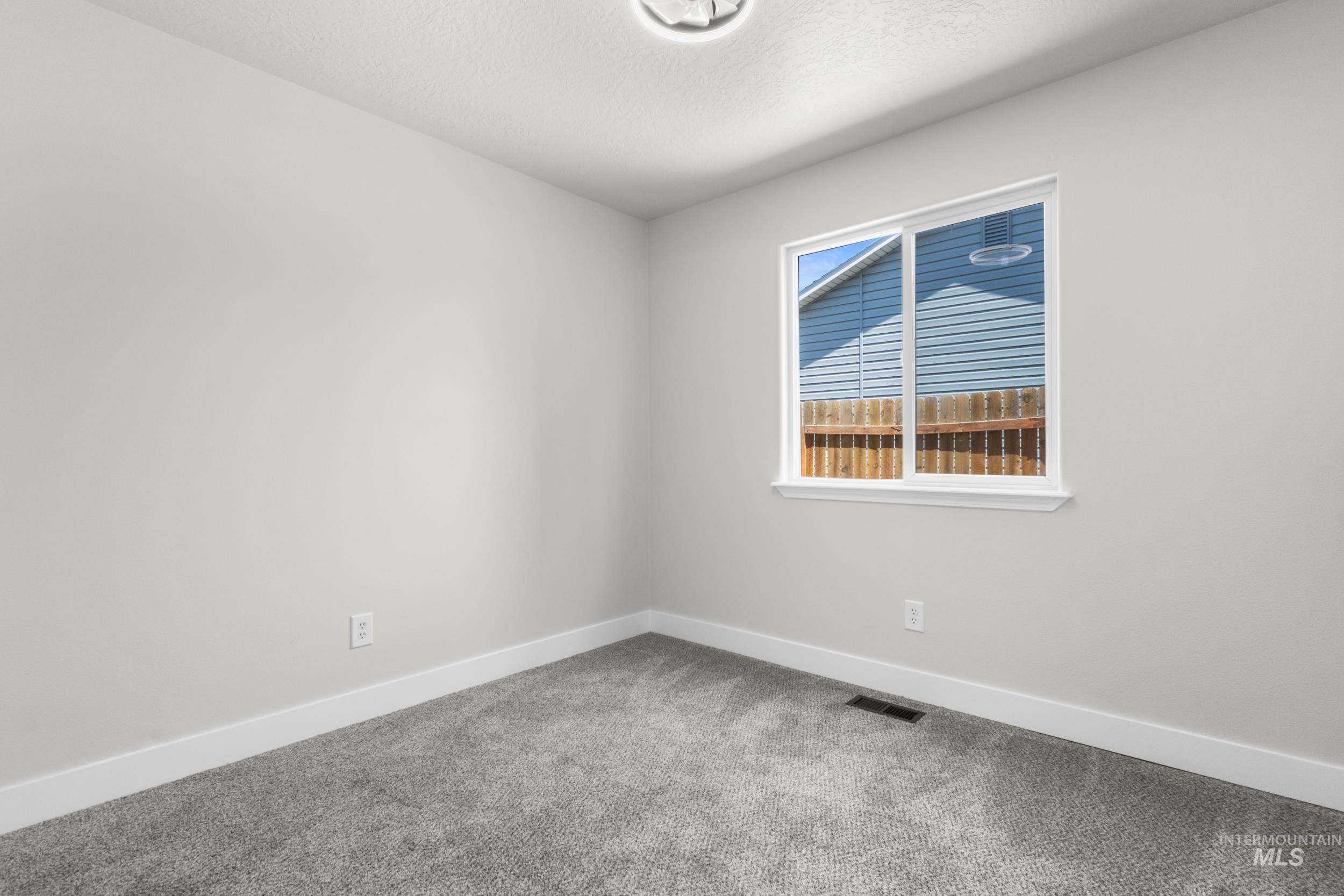 3324 E Princess Amy Ct, Nampa, Idaho 83687, 3 Bedrooms, 2 Bathrooms, Residential For Sale, Price $349,900, 98987002