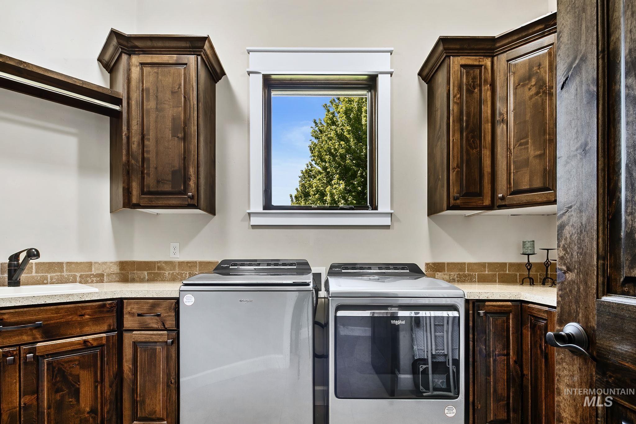 1795 N Moon Bello Way, Eagle, Idaho 83616-6996, 4 Bedrooms, 4.5 Bathrooms, Residential For Sale, Price $2,849,000, 98987005