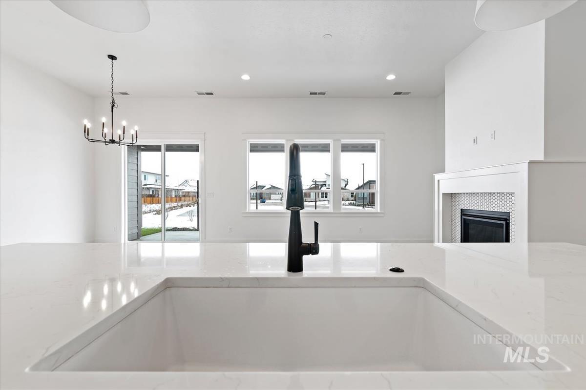 8369 W Meltwater Lane, Eagle, Idaho 83616, 3 Bedrooms, 2 Bathrooms, Residential For Sale, Price $574,900, 98987008