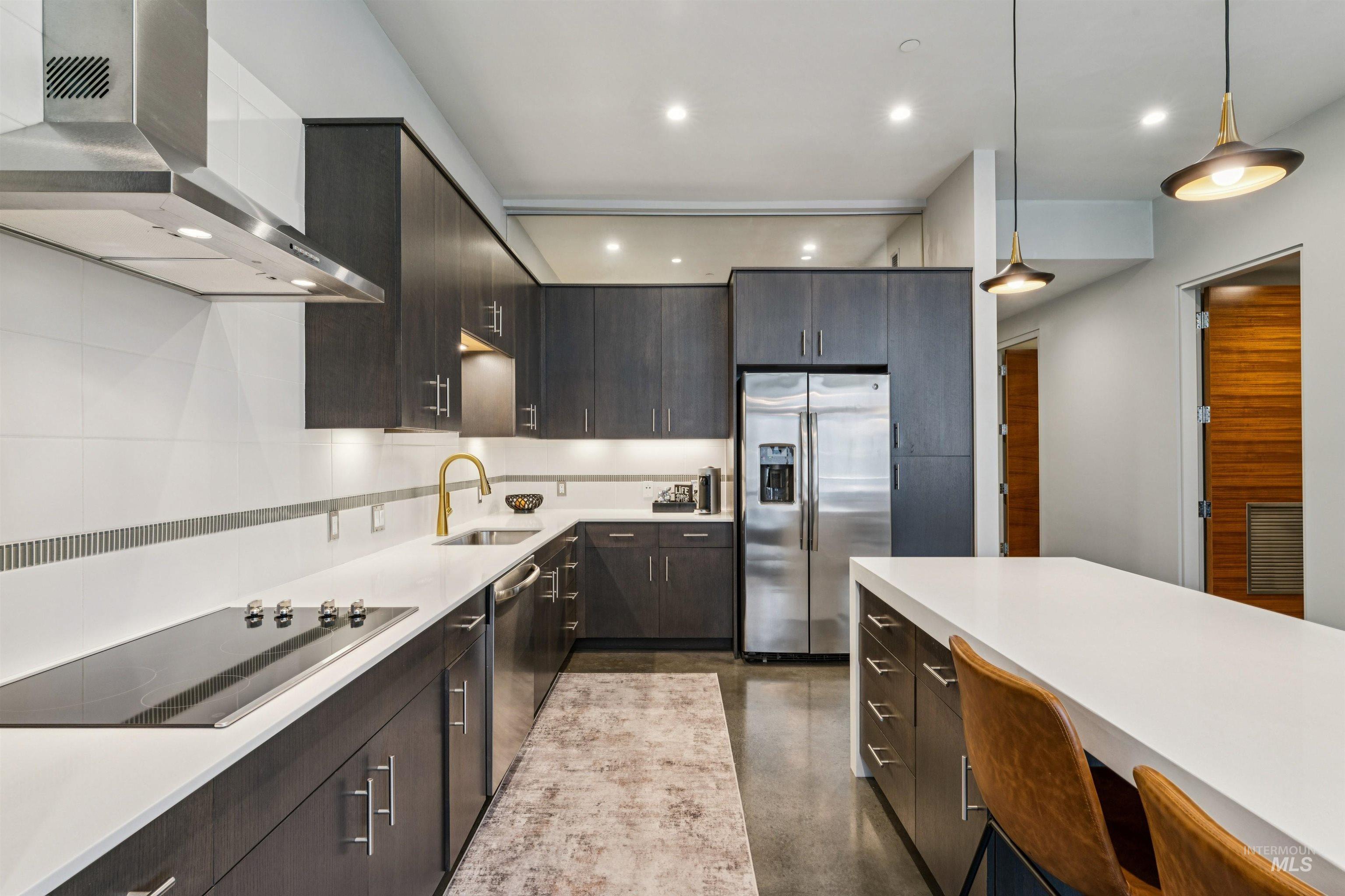 119 S 10th Street, Boise, Idaho 83702, 2 Bedrooms, 2 Bathrooms, Residential For Sale, Price $850,000, 98987009