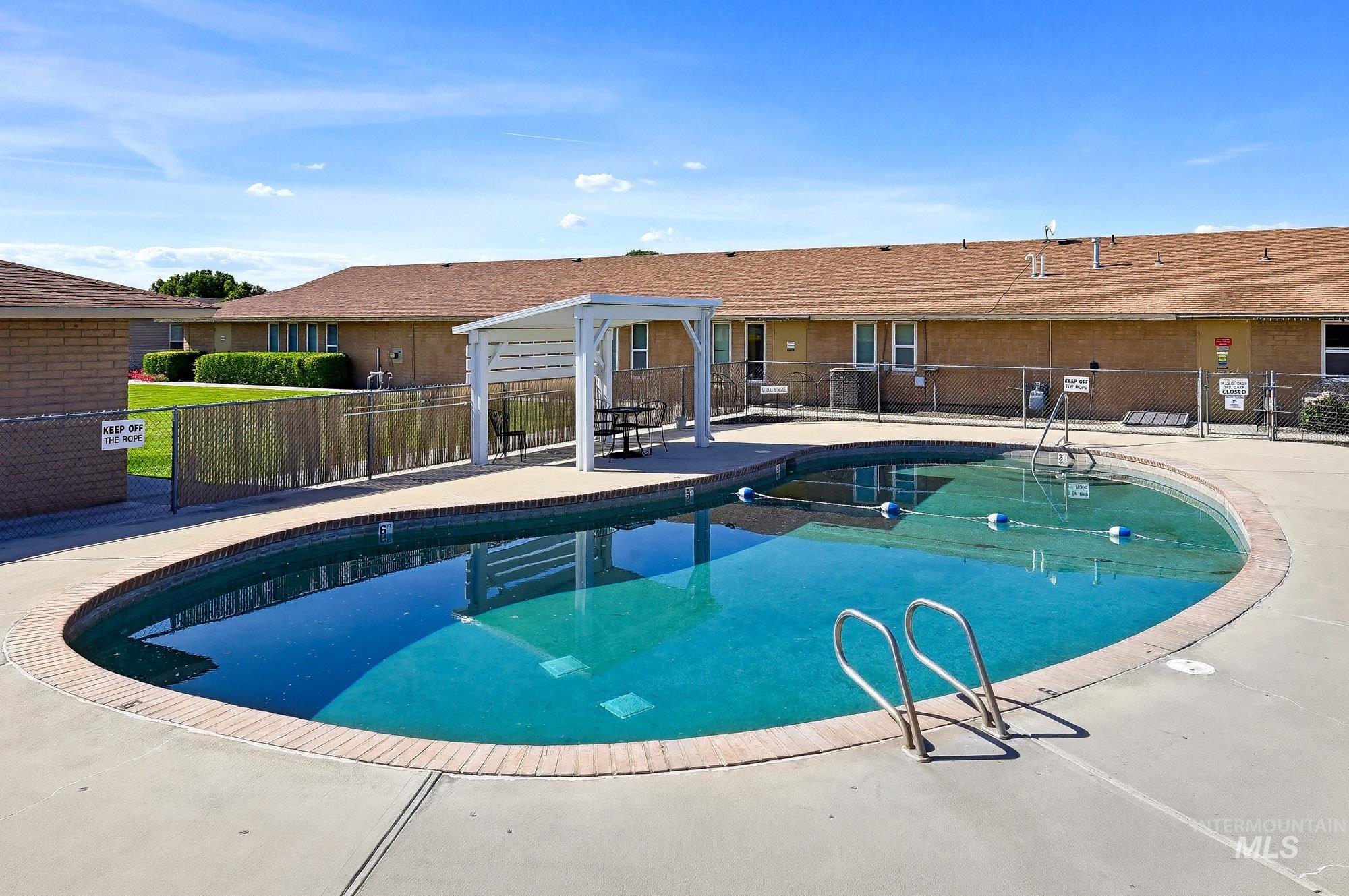 1907 W Flamingo Ave, Nampa, Idaho 83651-1683, 2 Bedrooms, 2 Bathrooms, Residential For Sale, Price $189,900, 98987013