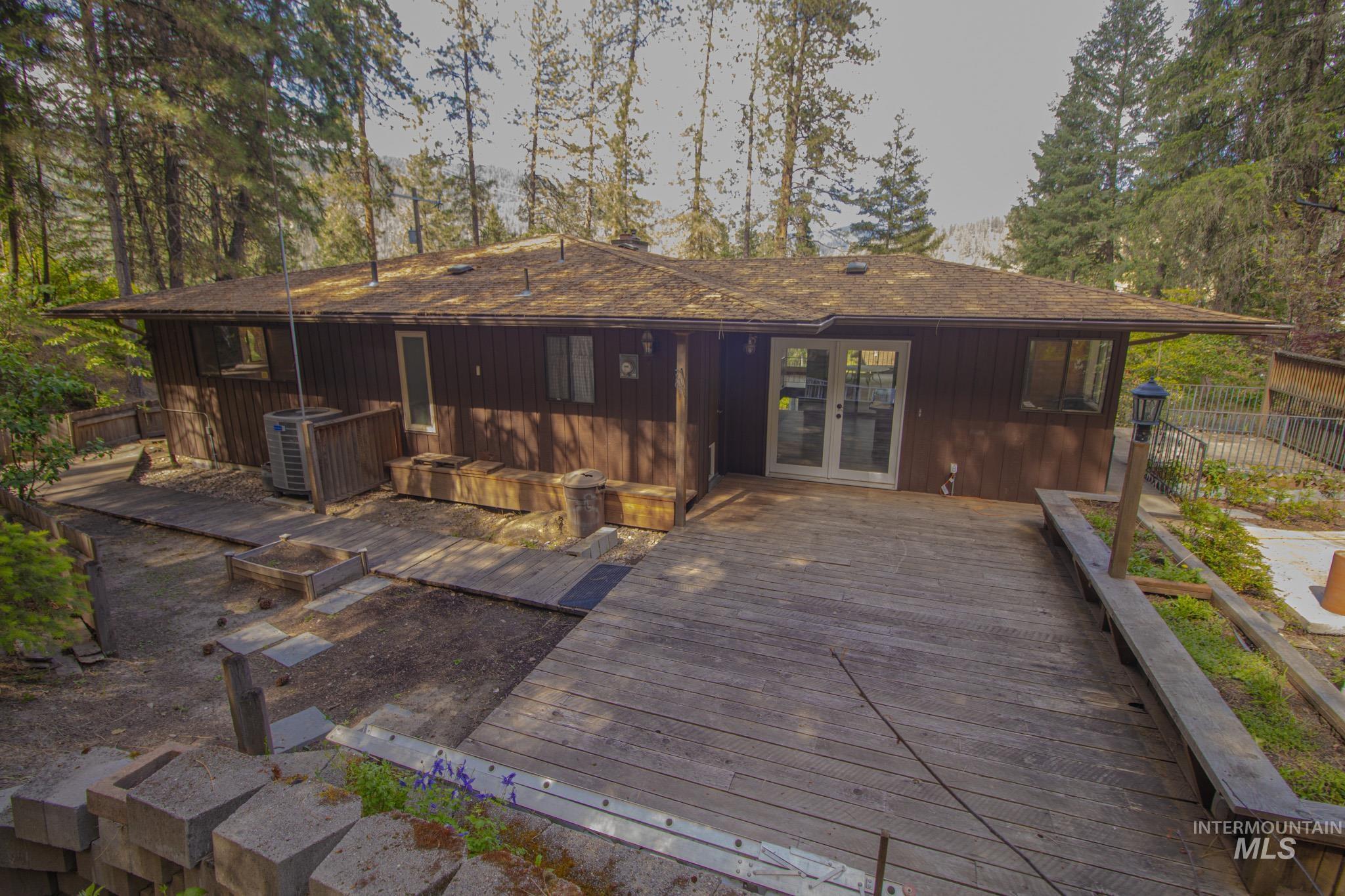 801 McArthur Dr, Orofino, Idaho 83544, 3 Bedrooms, 2 Bathrooms, Residential For Sale, Price $430,000, 98987016