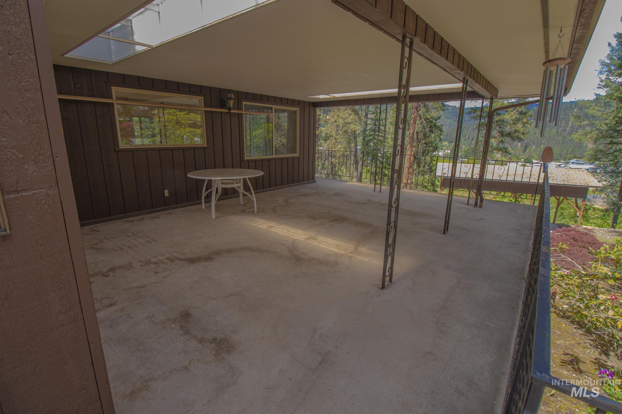 801 McArthur Dr, Orofino, Idaho 83544, 3 Bedrooms, 2 Bathrooms, Residential For Sale, Price $430,000, 98987016