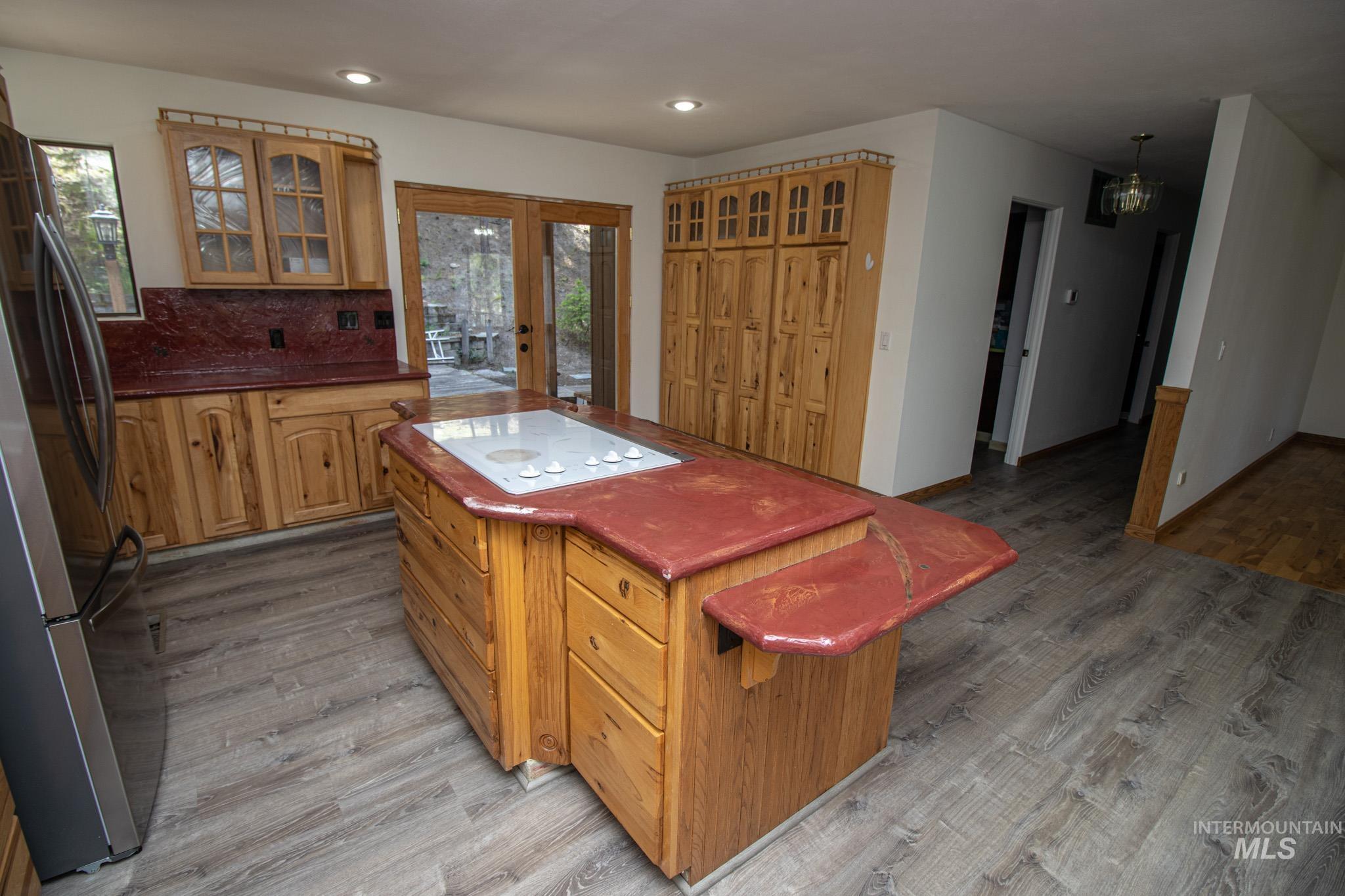 801 McArthur Dr, Orofino, Idaho 83544, 3 Bedrooms, 2 Bathrooms, Residential For Sale, Price $430,000, 98987016