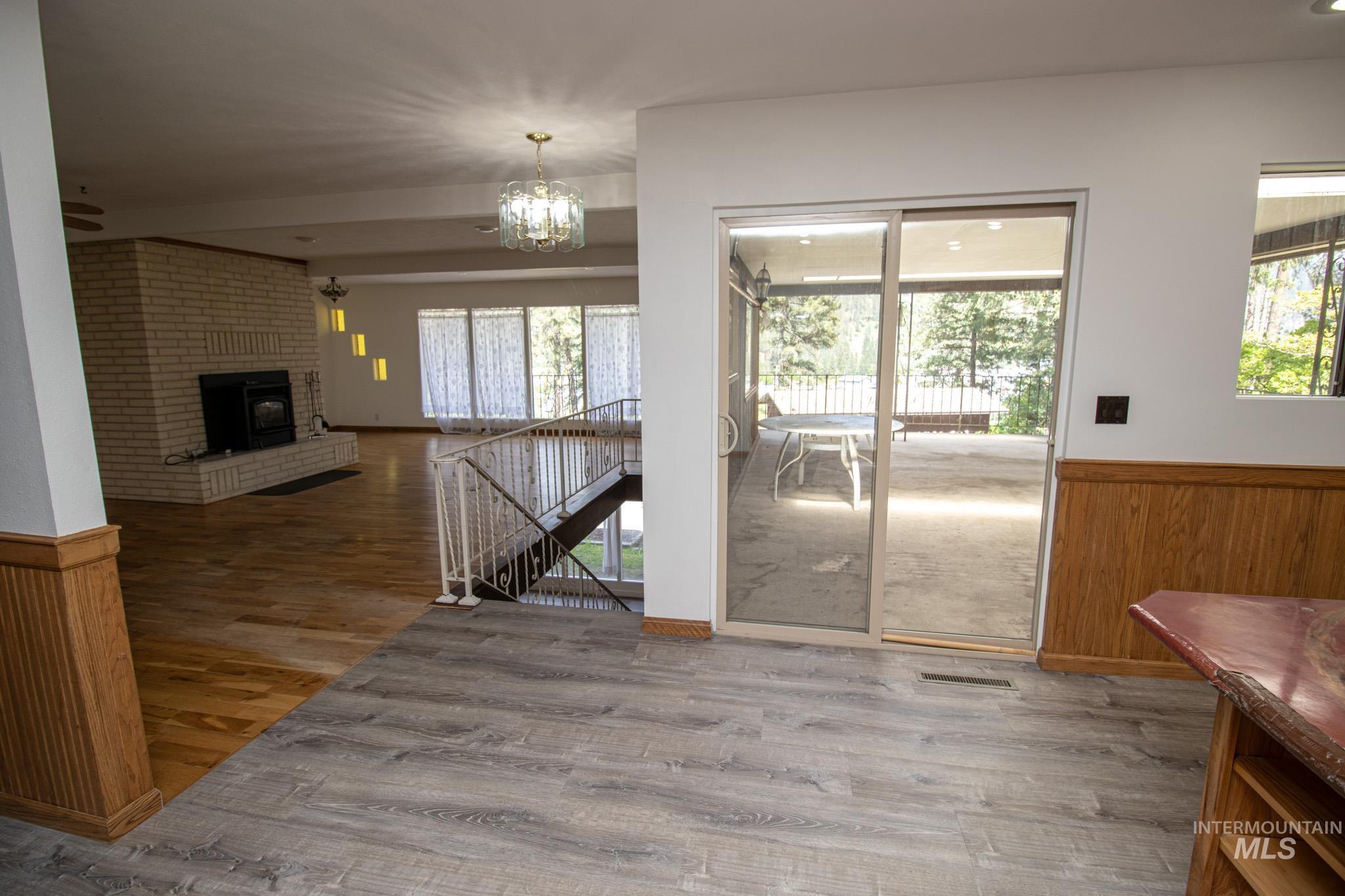 801 McArthur Dr, Orofino, Idaho 83544, 3 Bedrooms, 2 Bathrooms, Residential For Sale, Price $430,000, 98987016