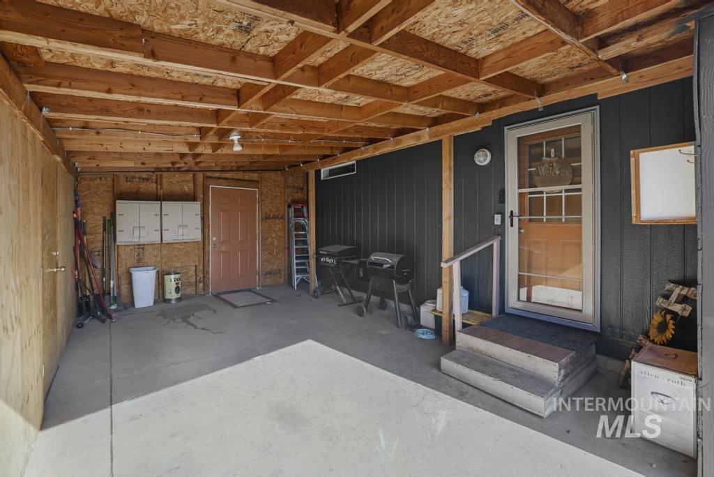 937 Katherine Street, Buhl, Idaho 83316, 3 Bedrooms, 2 Bathrooms, Residential For Sale, Price $360,000, 98987018