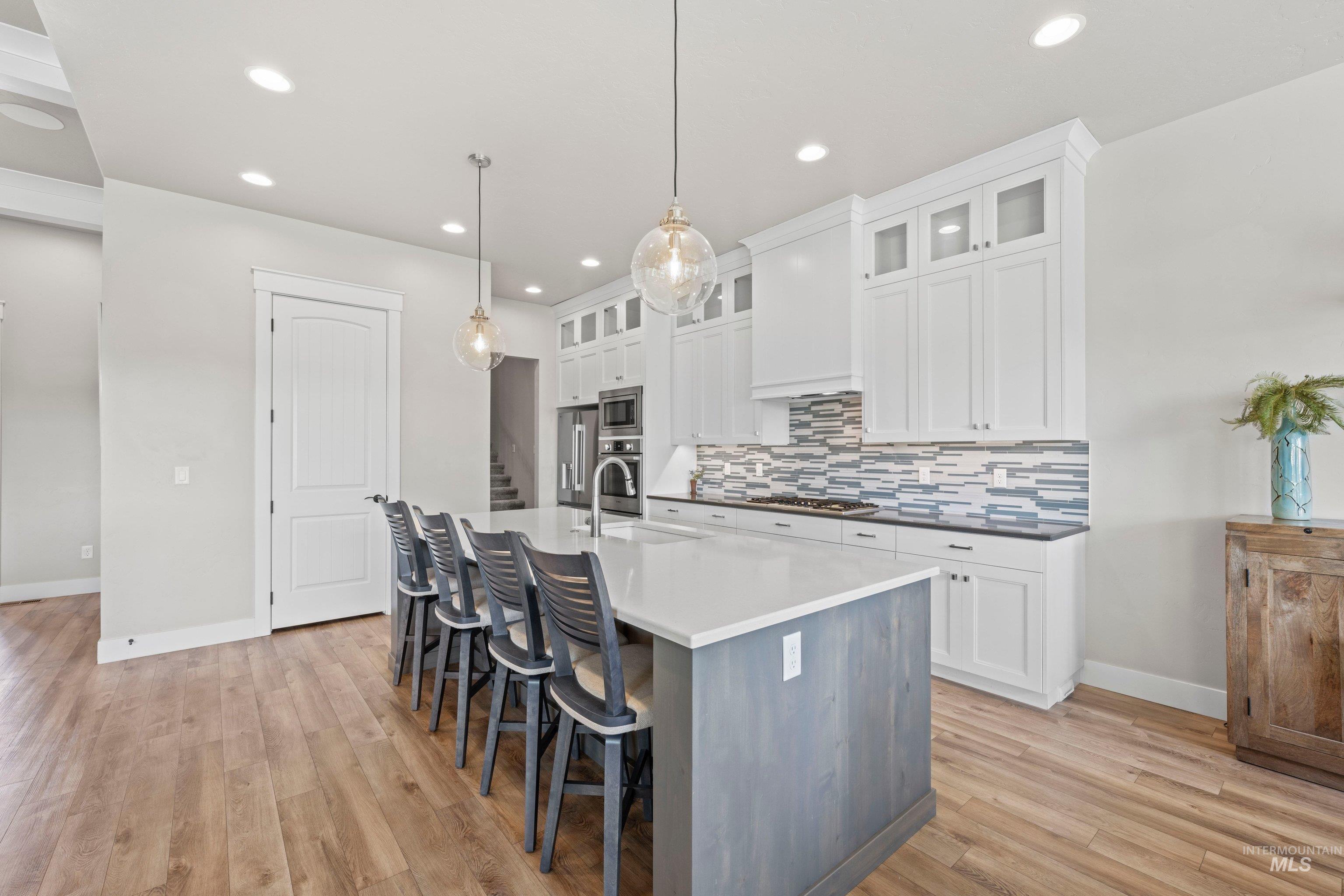 2559 N Synergy Ave., Eagle, Idaho 83616, 4 Bedrooms, 3.5 Bathrooms, Residential For Sale, Price $1,170,000, 98987021