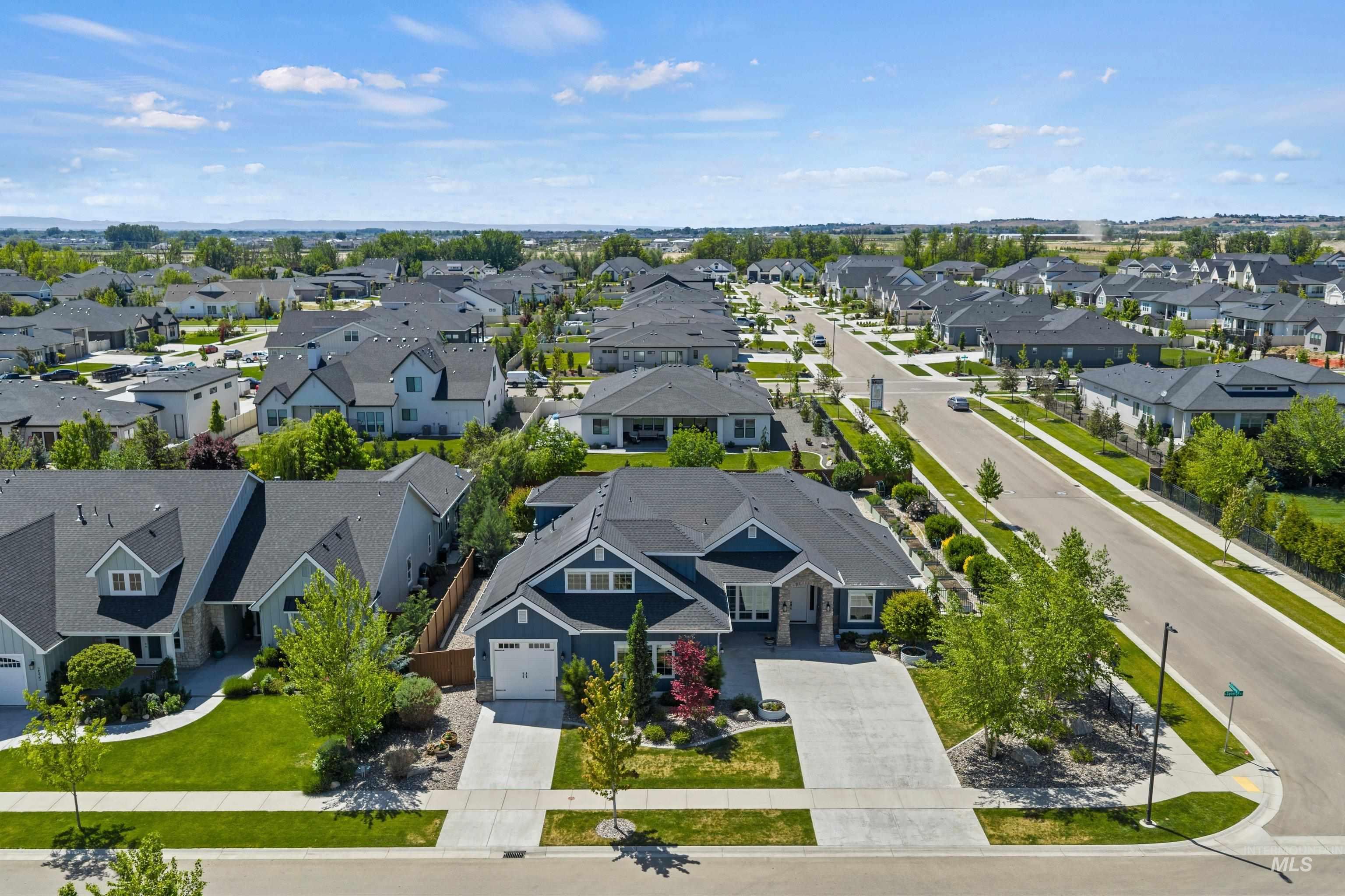 2559 N Synergy Ave., Eagle, Idaho 83616, 4 Bedrooms, 3.5 Bathrooms, Residential For Sale, Price $1,170,000, 98987021