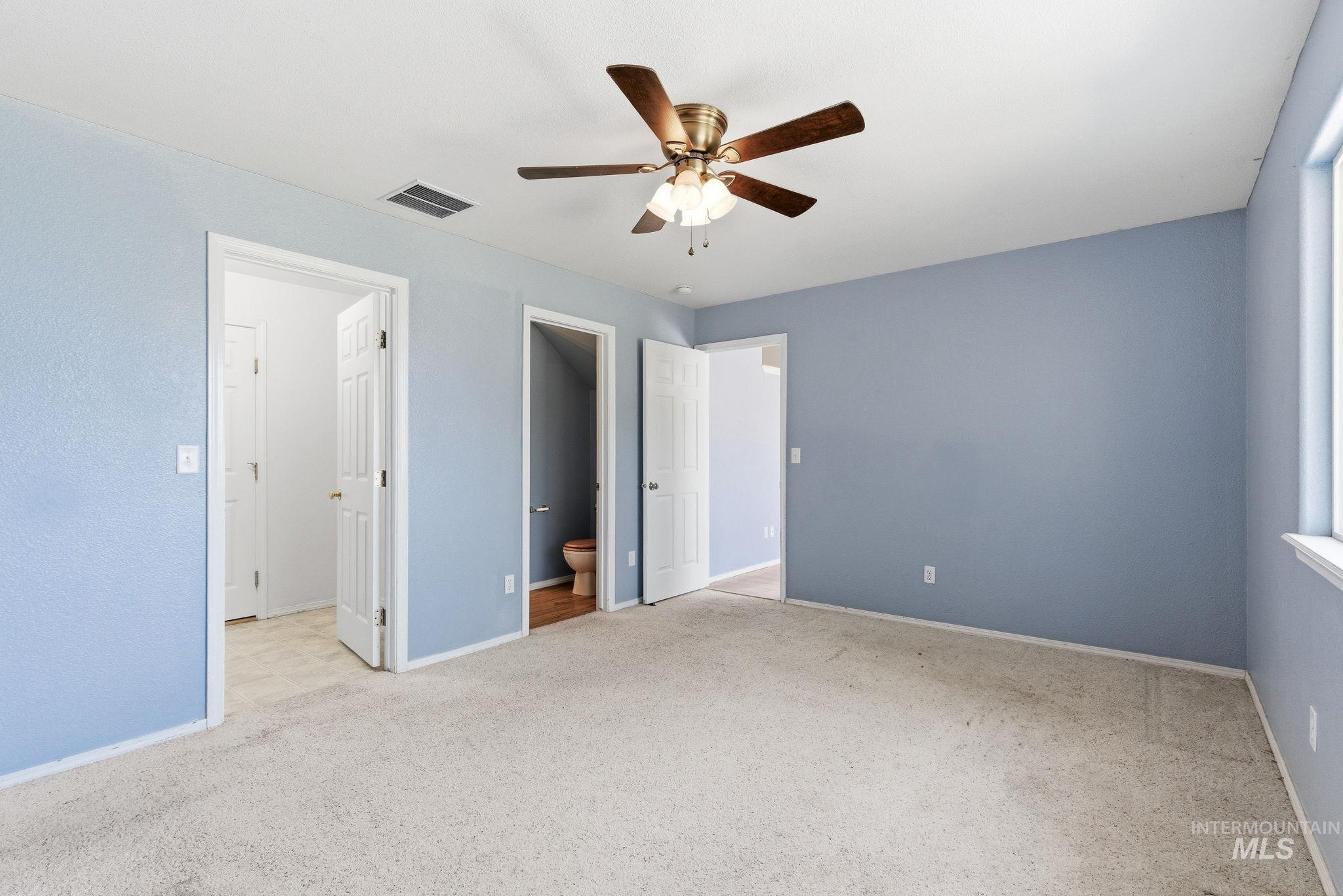 602 E Rosemary Street, Kuna, Idaho 83634-2196, 4 Bedrooms, 2.5 Bathrooms, Residential For Sale, Price $359,000, 98987022