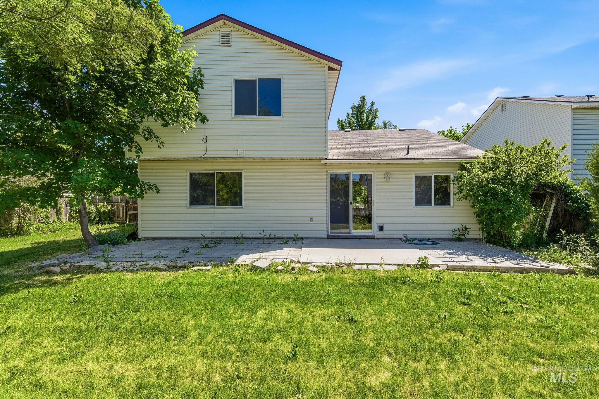 602 E Rosemary Street, Kuna, Idaho 83634-2196, 4 Bedrooms, 2.5 Bathrooms, Residential For Sale, Price $359,000, 98987022