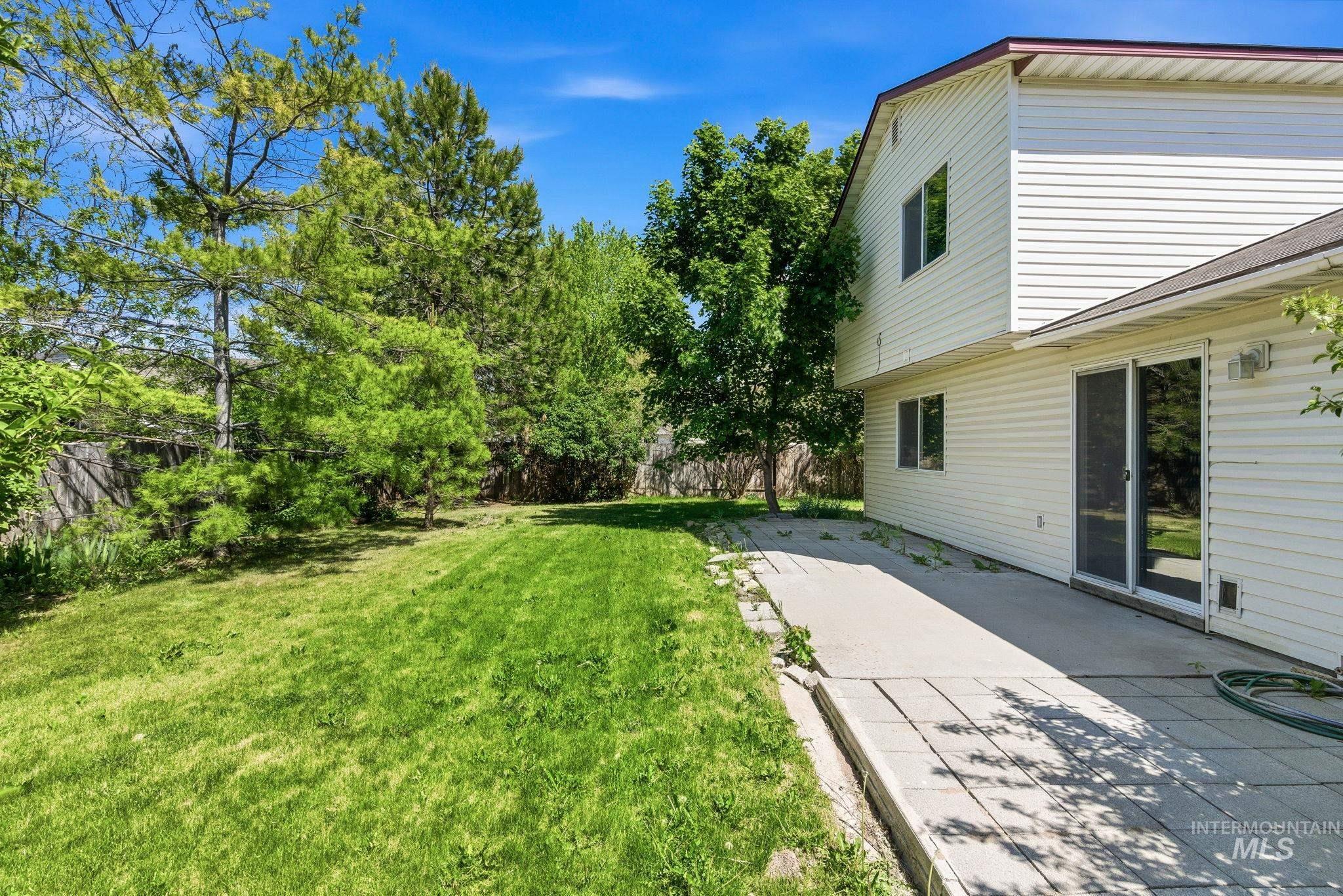 602 E Rosemary Street, Kuna, Idaho 83634-2196, 4 Bedrooms, 2.5 Bathrooms, Residential For Sale, Price $359,000, 98987022
