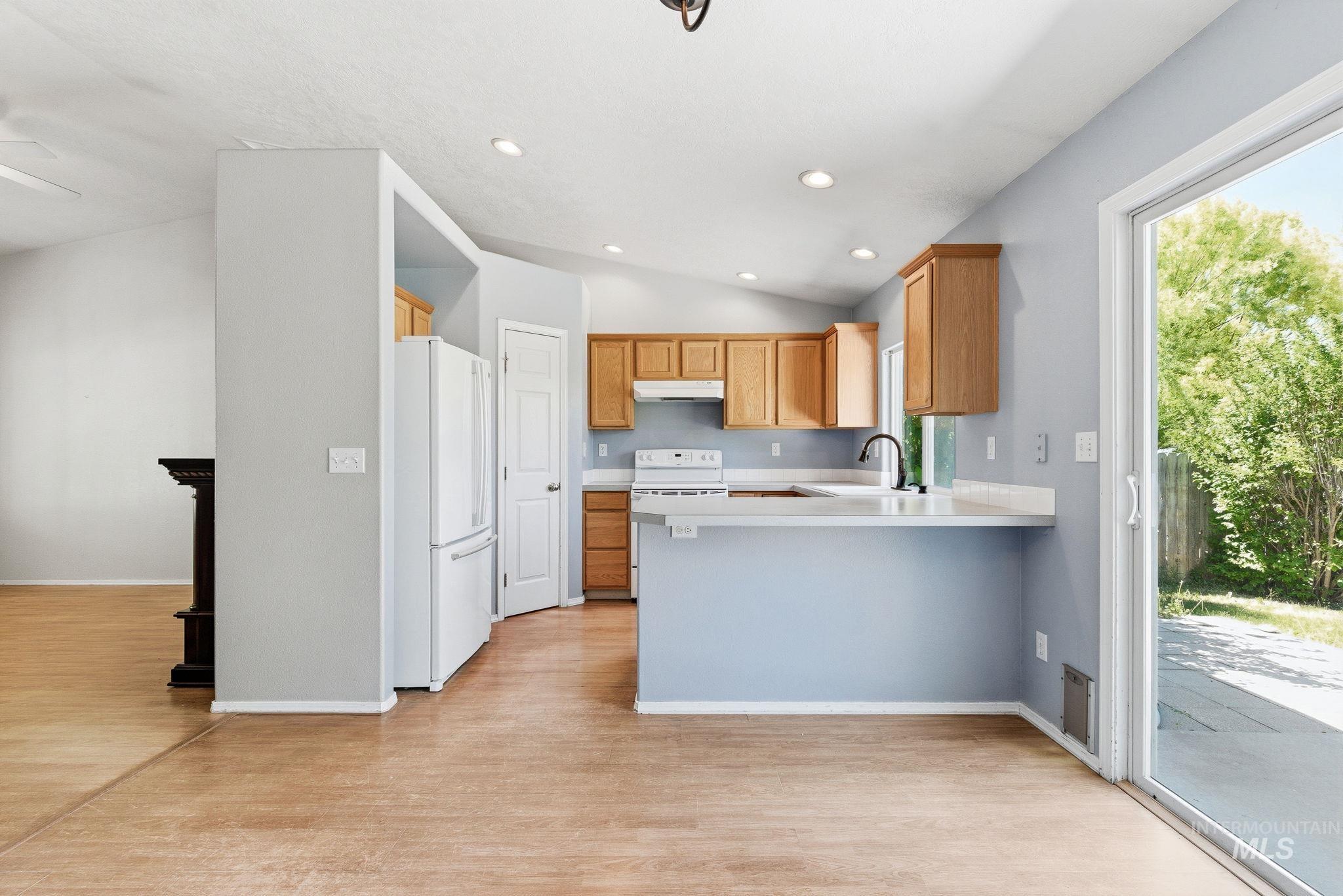 602 E Rosemary Street, Kuna, Idaho 83634-2196, 4 Bedrooms, 2.5 Bathrooms, Residential For Sale, Price $359,000, 98987022