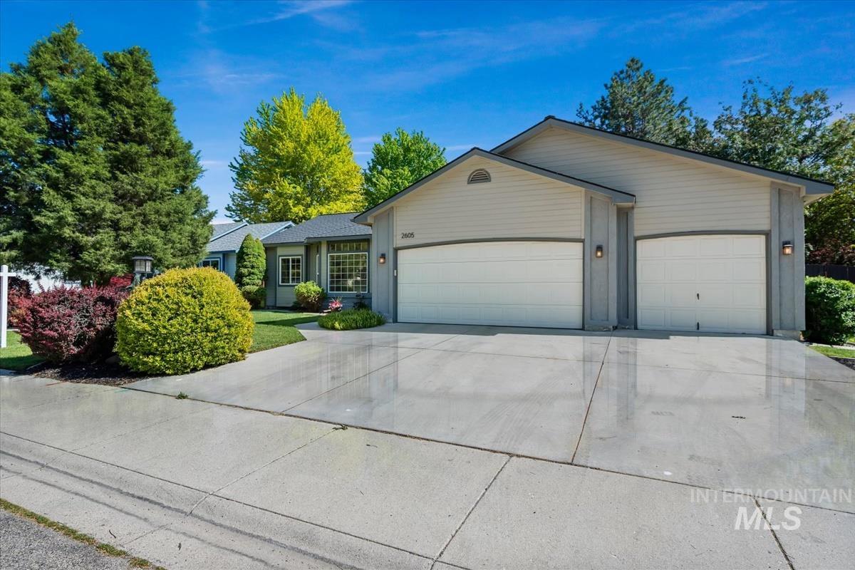 2605 W Leonard St, Meridian, Idaho 83642, 3 Bedrooms, 2 Bathrooms, Residential For Sale, Price $475,000, 98987026