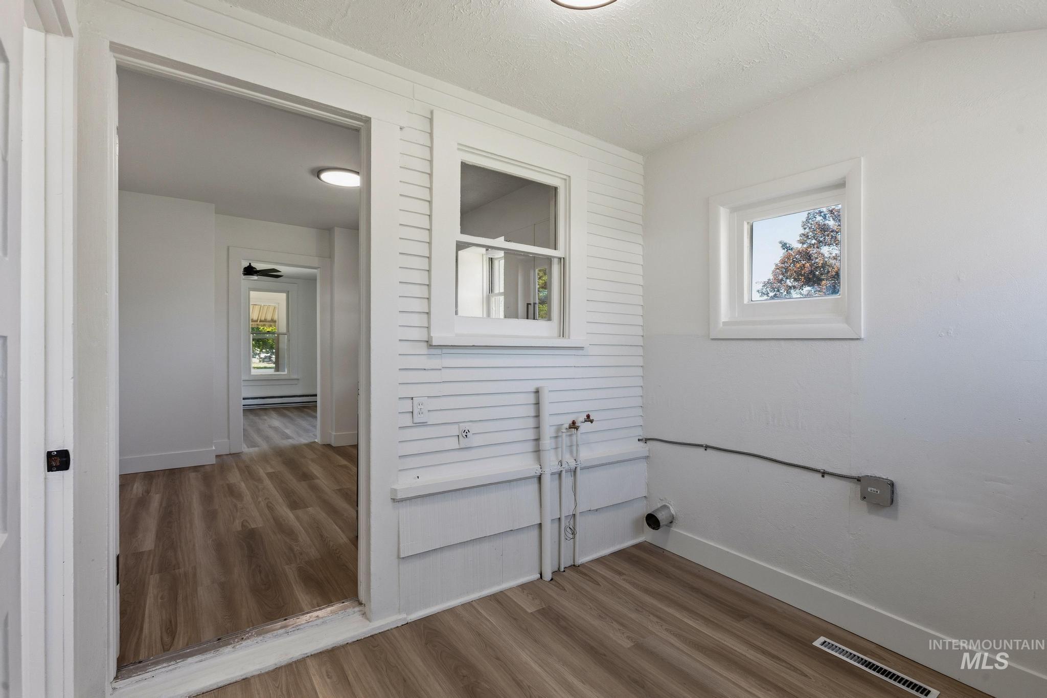 1114 W 4th St, Weiser, Idaho 83672, 3 Bedrooms, 2 Bathrooms, Residential For Sale, Price $330,000, 98987032