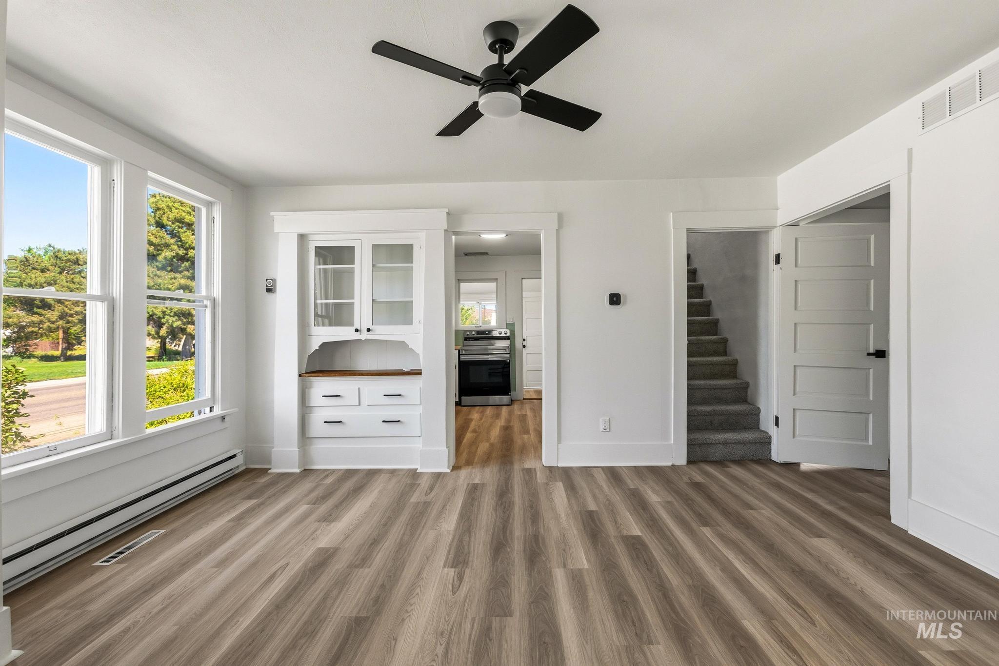1114 W 4th St, Weiser, Idaho 83672, 3 Bedrooms, 2 Bathrooms, Residential For Sale, Price $330,000, 98987032