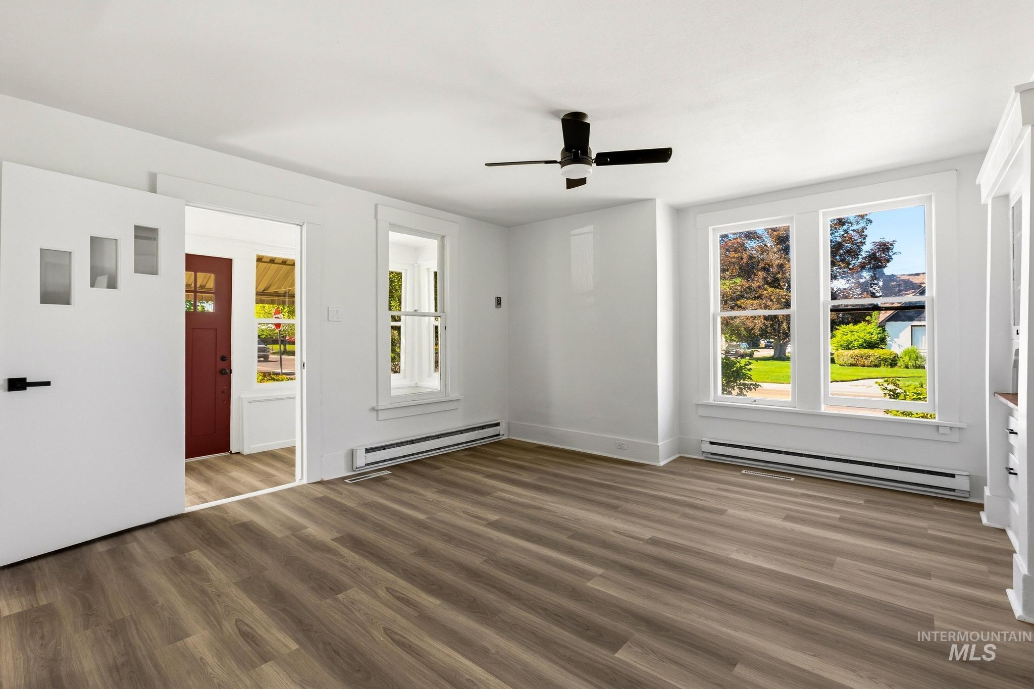 1114 W 4th St, Weiser, Idaho 83672, 3 Bedrooms, 2 Bathrooms, Residential For Sale, Price $330,000, 98987032