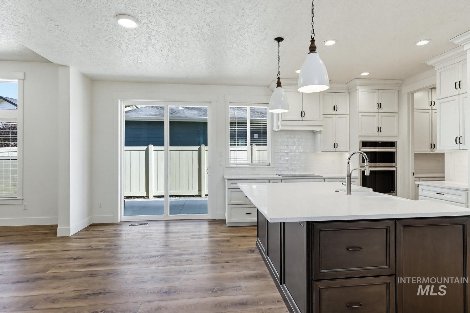 1400 W Caravan St, Kuna, Idaho 83634, 4 Bedrooms, 2.5 Bathrooms, Residential For Sale, Price $679,900, 98987034
