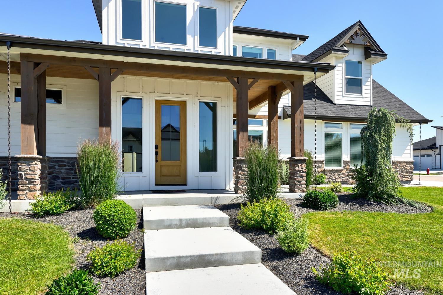 1400 W Caravan St, Kuna, Idaho 83634, 4 Bedrooms, 2.5 Bathrooms, Residential For Sale, Price $679,900, 98987034