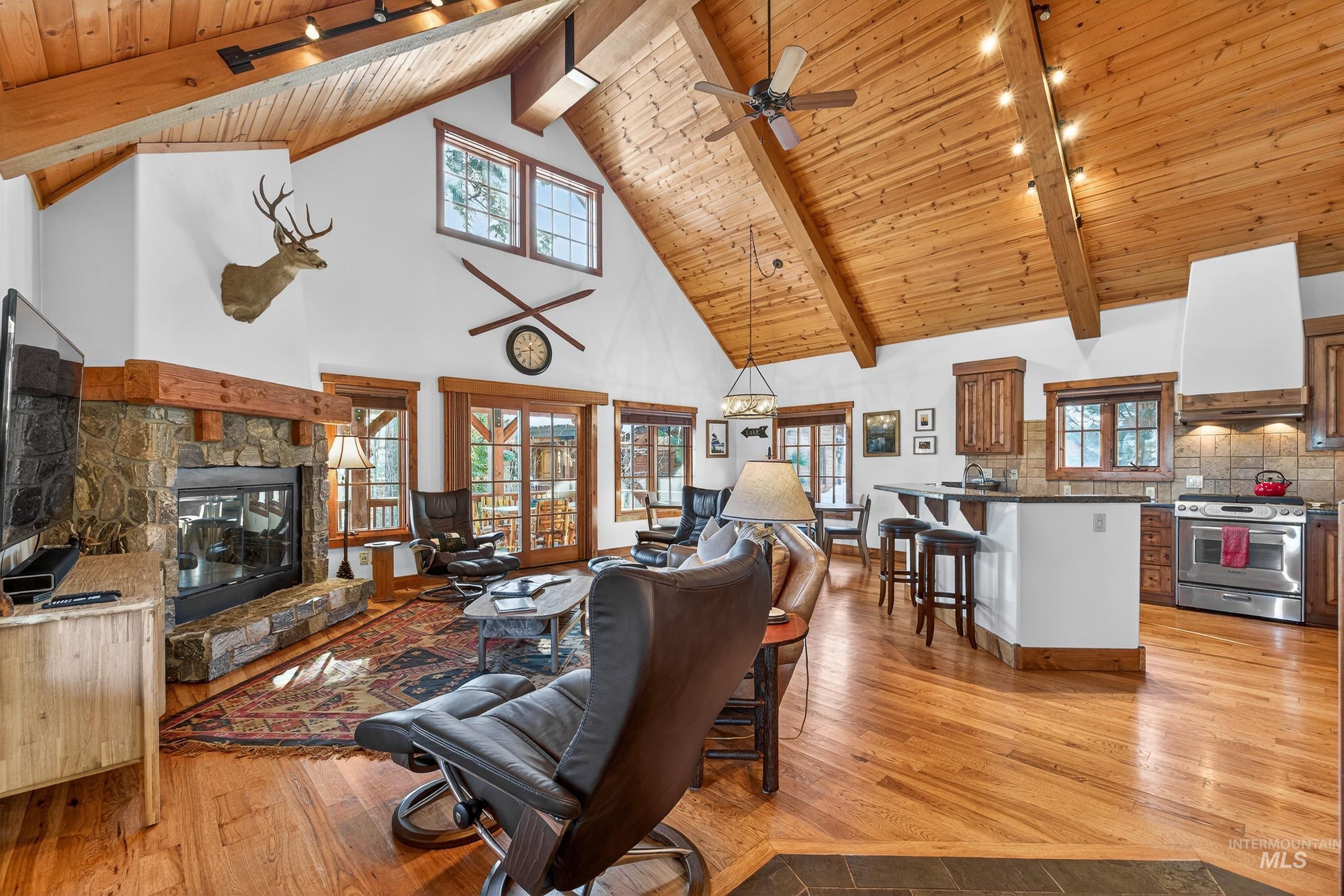 28 Francois Court, Donnelly, Idaho 83615, 4 Bedrooms, 4 Bathrooms, Residential For Sale, Price $1,975,000, 98987035