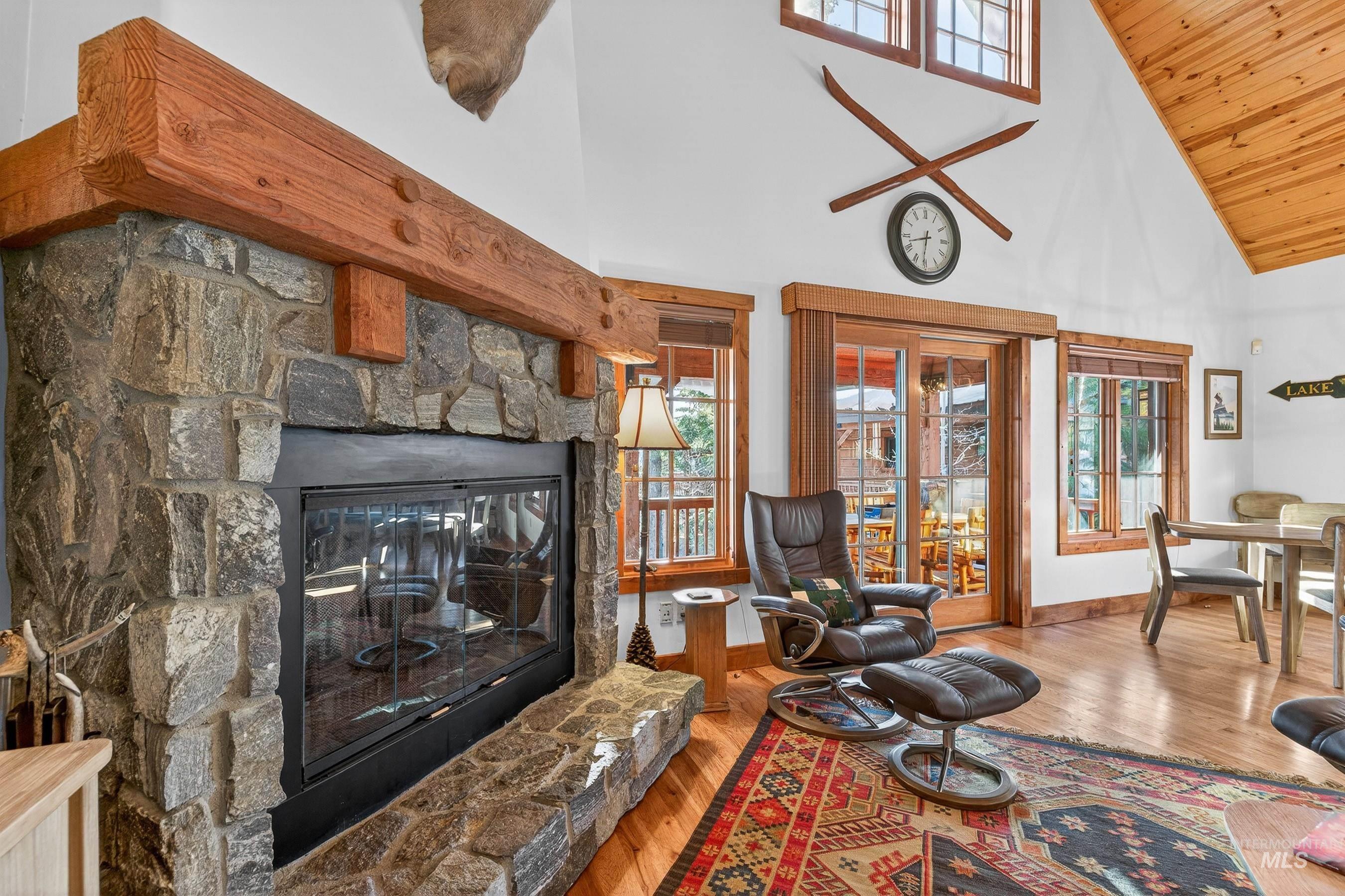 28 Francois Court, Donnelly, Idaho 83615, 4 Bedrooms, 4 Bathrooms, Residential For Sale, Price $1,975,000, 98987035
