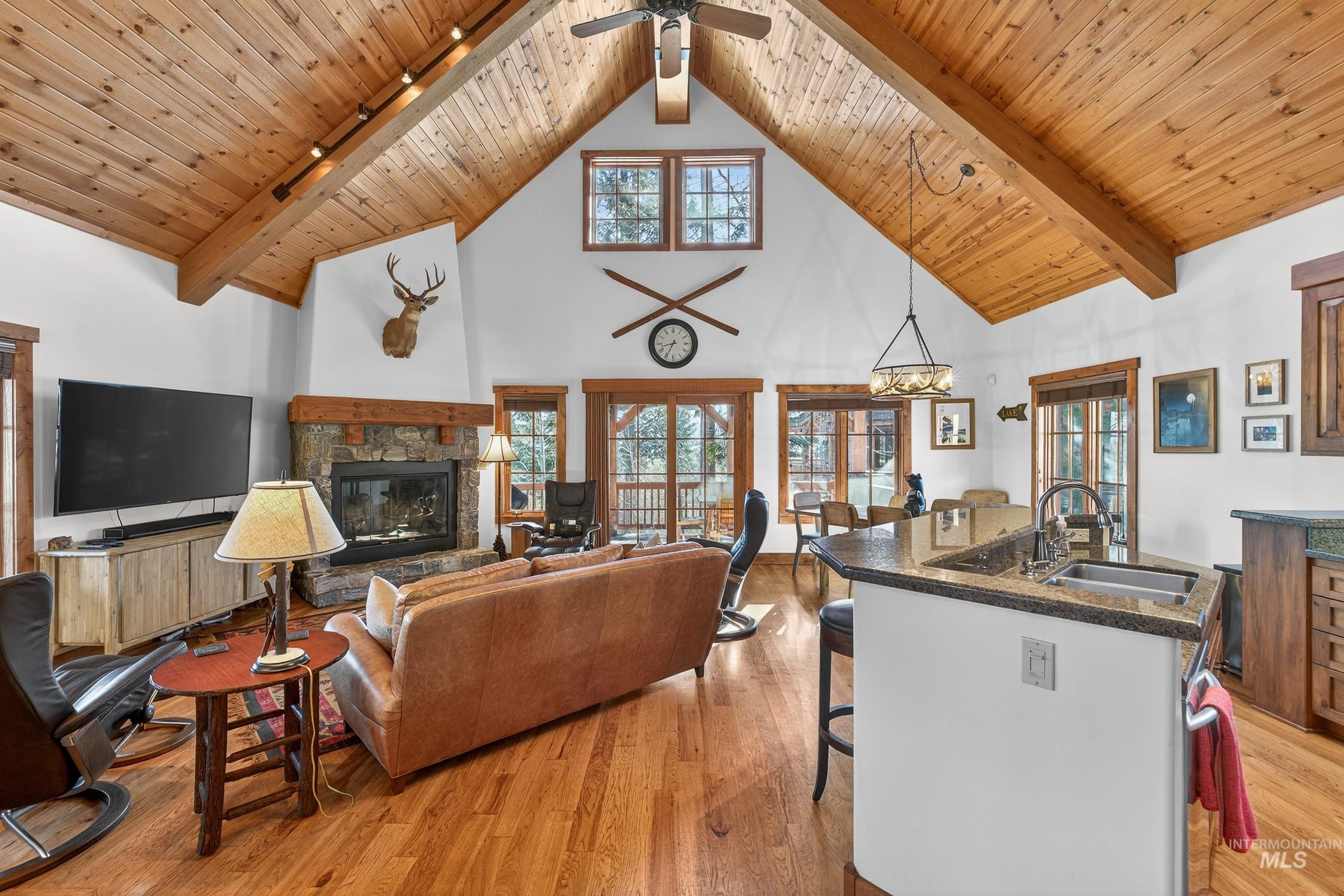 28 Francois Court, Donnelly, Idaho 83615, 4 Bedrooms, 4 Bathrooms, Residential For Sale, Price $1,975,000, 98987035