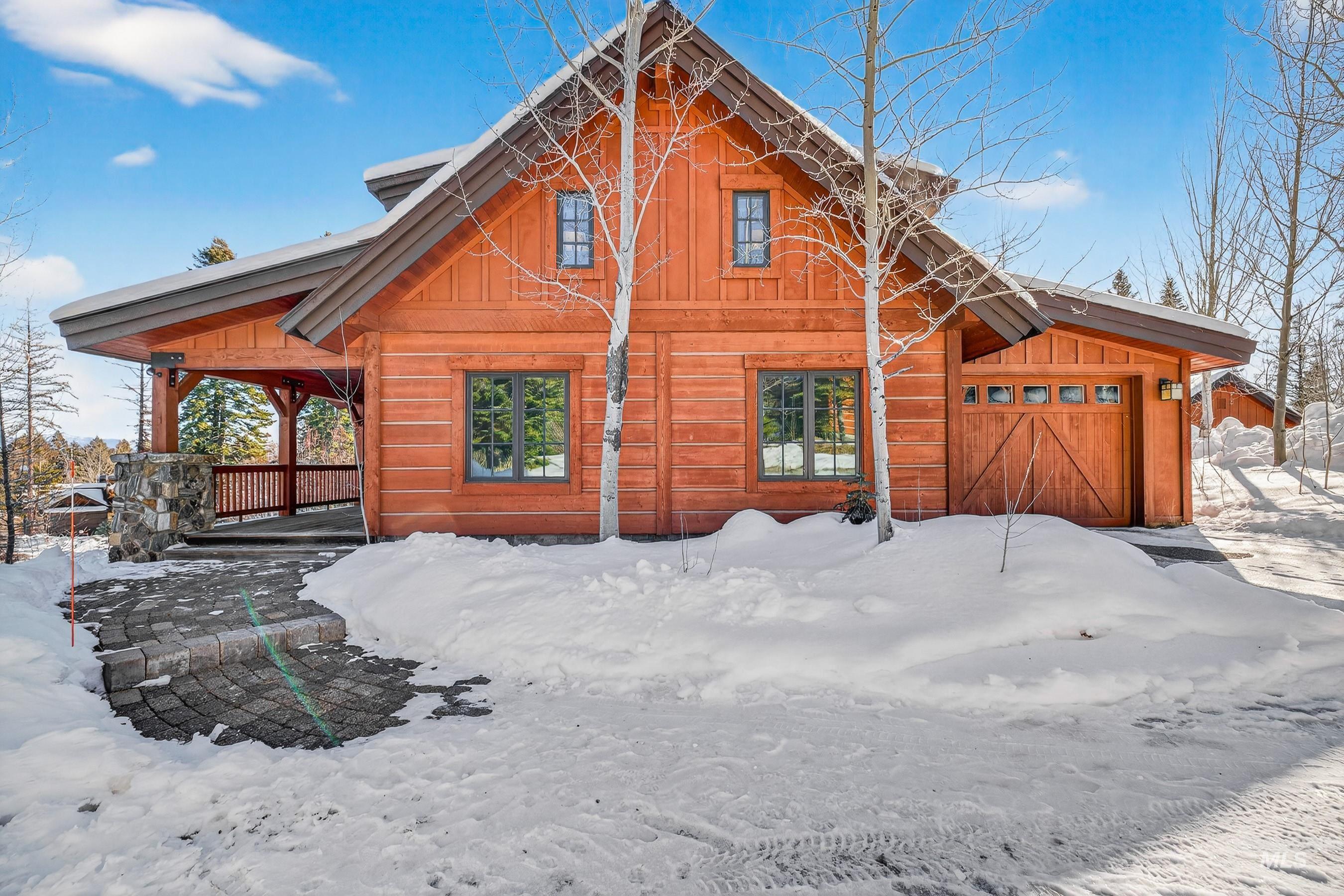 28 Francois Court, Donnelly, Idaho 83615, 4 Bedrooms, 4 Bathrooms, Residential For Sale, Price $1,975,000, 98987035