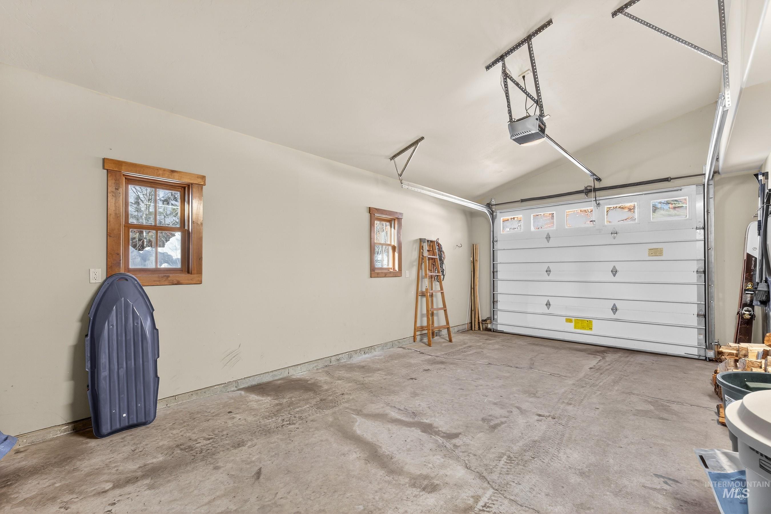 28 Francois Court, Donnelly, Idaho 83615, 4 Bedrooms, 4 Bathrooms, Residential For Sale, Price $1,975,000, 98987035