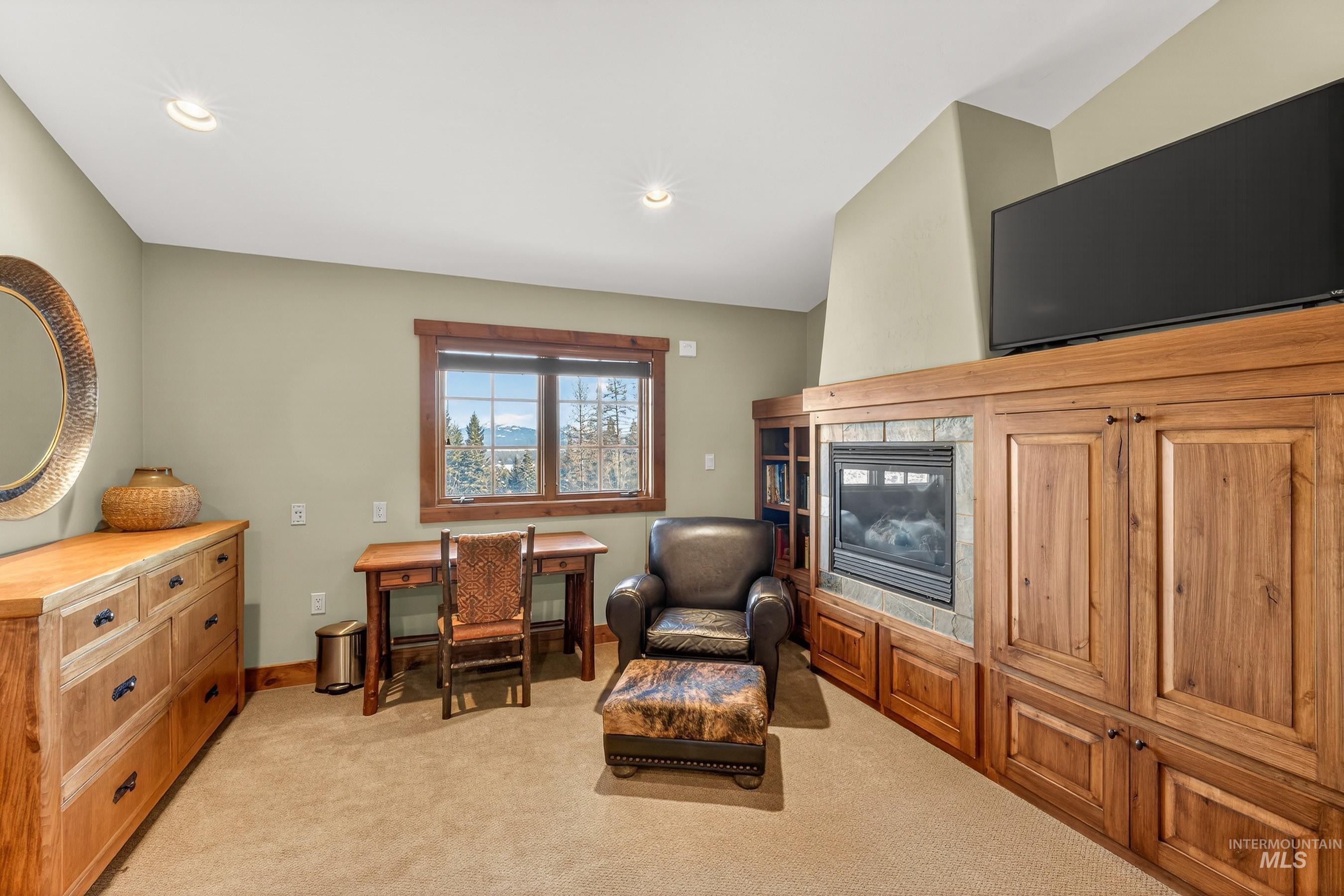 28 Francois Court, Donnelly, Idaho 83615, 4 Bedrooms, 4 Bathrooms, Residential For Sale, Price $1,975,000, 98987035