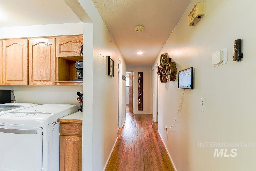 526 N Grant Street, Moscow, Idaho 83843, 4 Bedrooms, 1 Bathroom, Residential For Sale, Price $399,000, 98987036