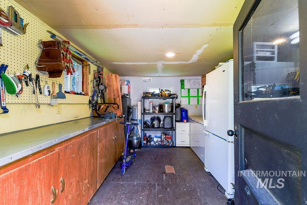 526 N Grant Street, Moscow, Idaho 83843, 4 Bedrooms, 1 Bathroom, Residential For Sale, Price $399,000, 98987036