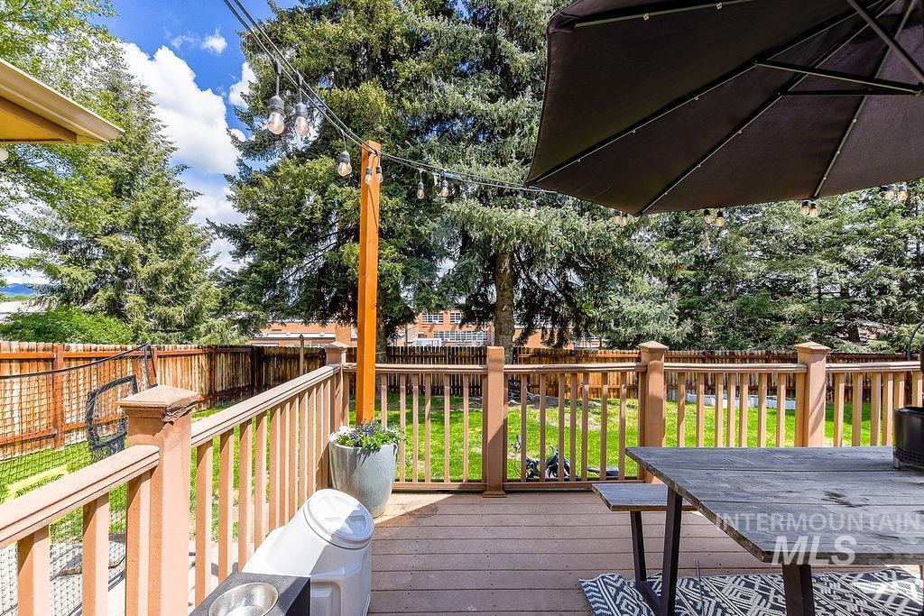 526 N Grant Street, Moscow, Idaho 83843, 4 Bedrooms, 1 Bathroom, Residential For Sale, Price $399,000, 98987036