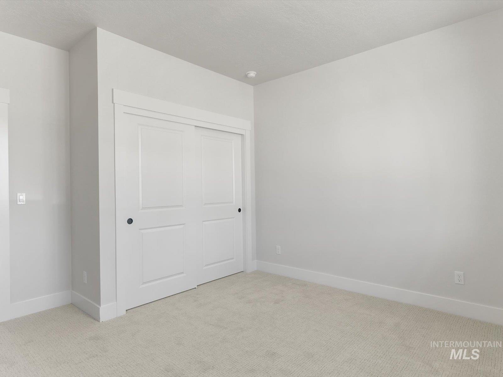 355 S Bumper Way, Boise, Idaho 83716, 3 Bedrooms, 2 Bathrooms, Residential For Sale, Price $539,900, 98987039