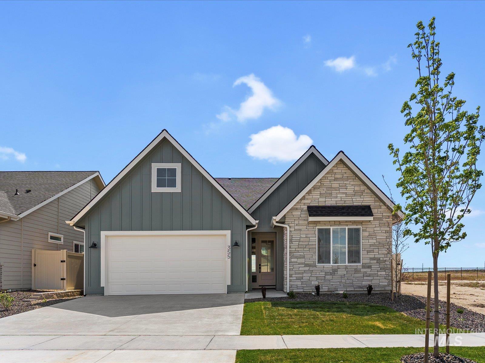 355 S Bumper Way, Boise, Idaho 83716, 3 Bedrooms, 2 Bathrooms, Residential For Sale, Price $539,900, 98987039